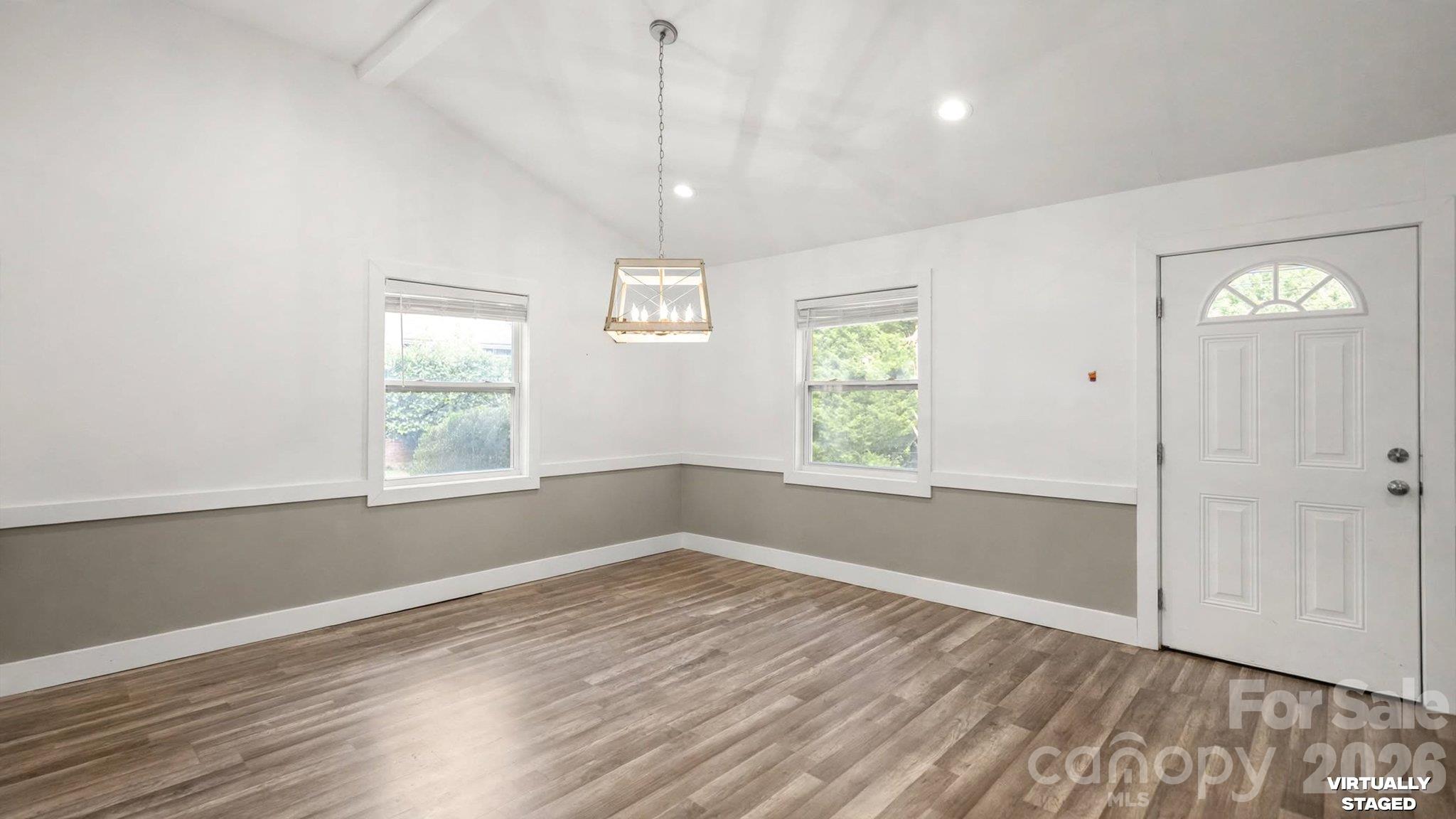 1476 Charlotte Highway Property Photo 6