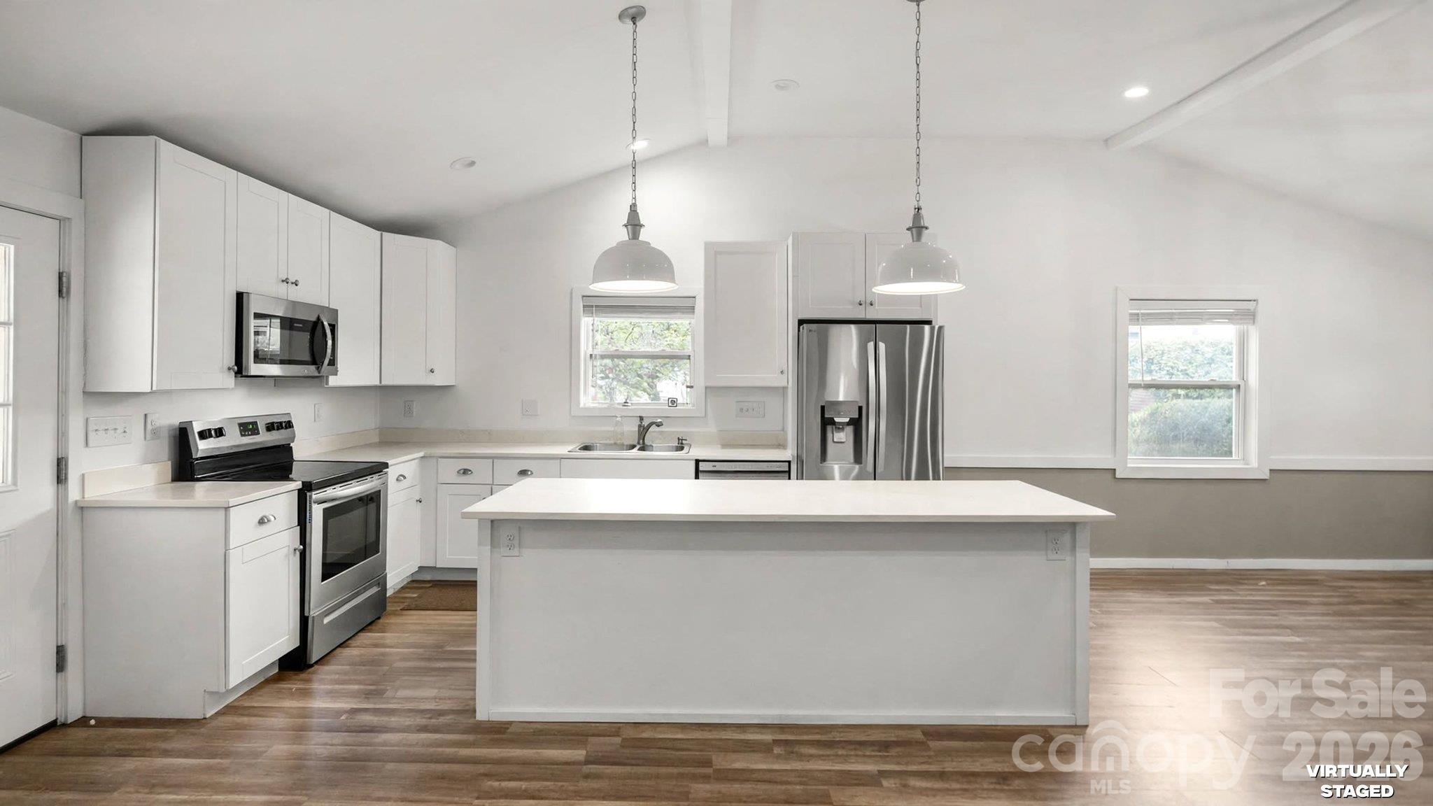 1476 Charlotte Highway Property Photo 11