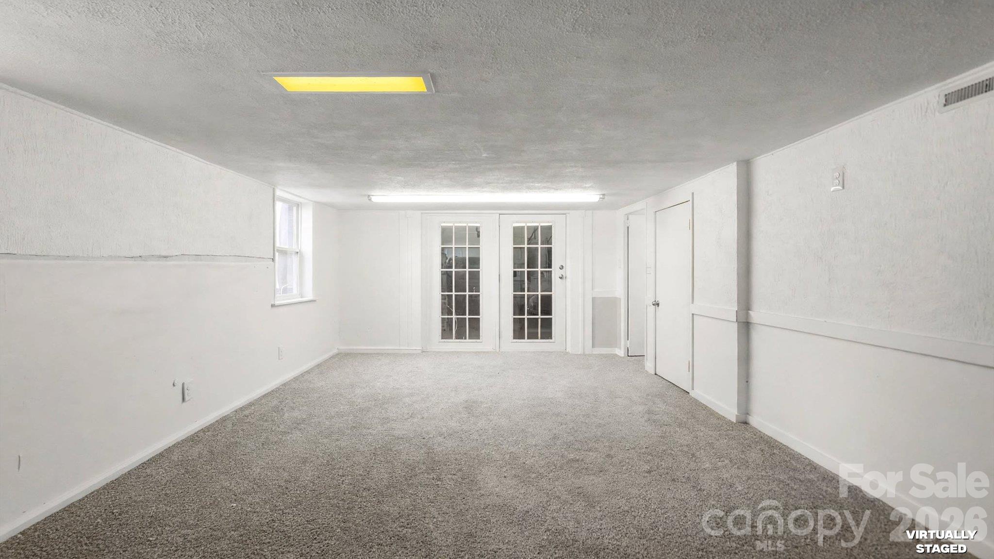 1476 Charlotte Highway Property Photo 16