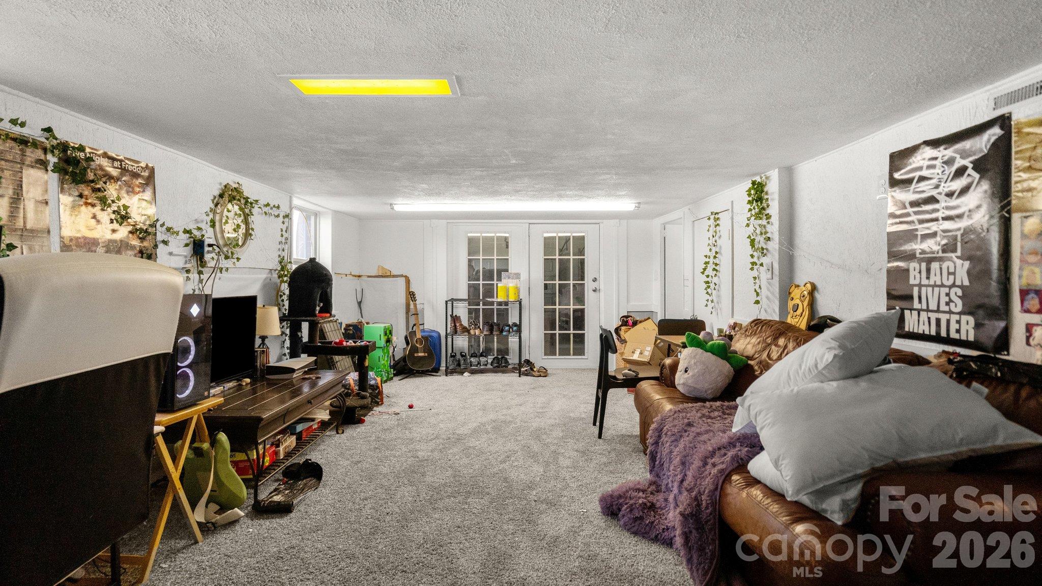 1476 Charlotte Highway Property Photo 17