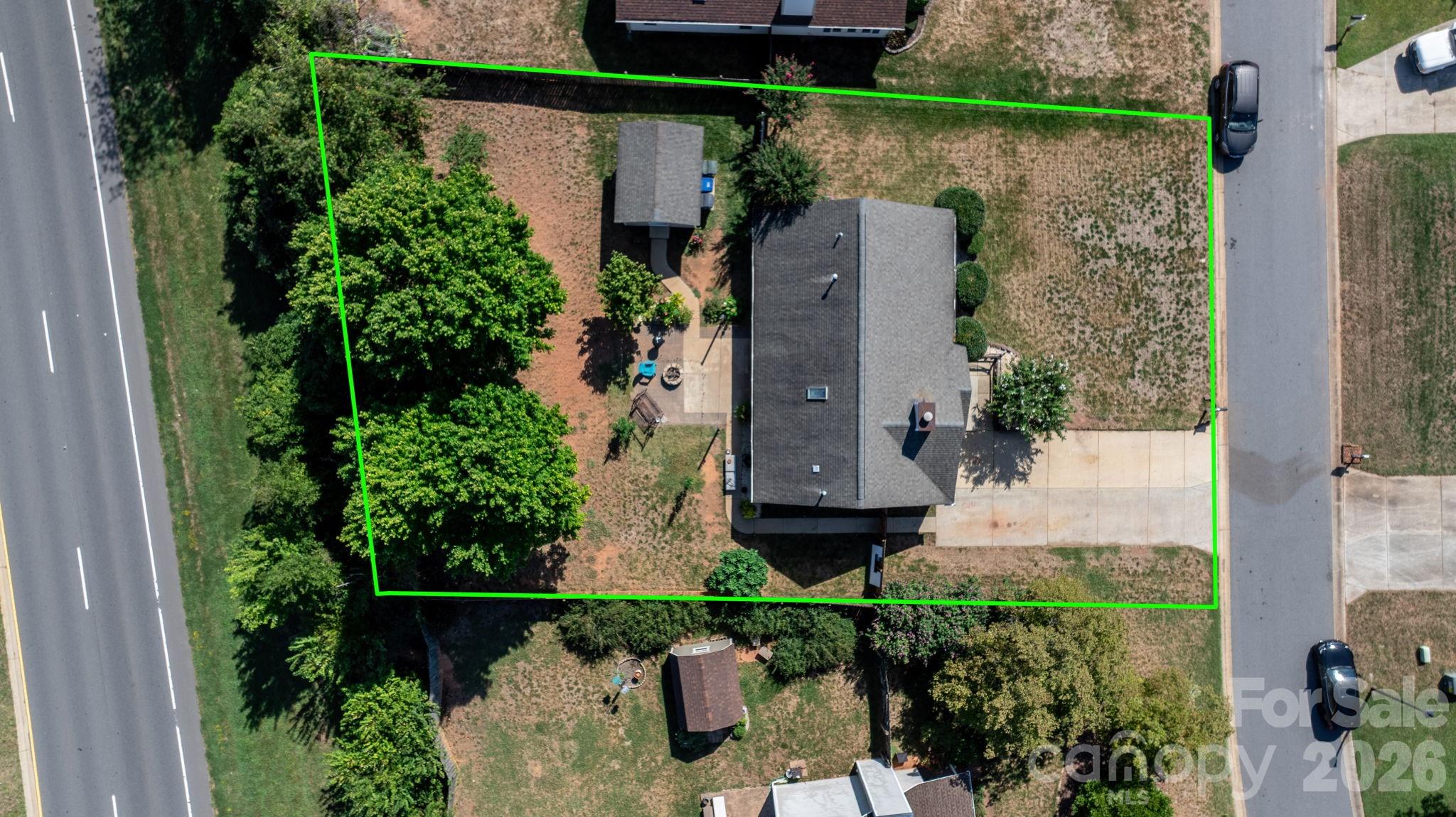 16522 Glenfurness Drive Property Photo 3