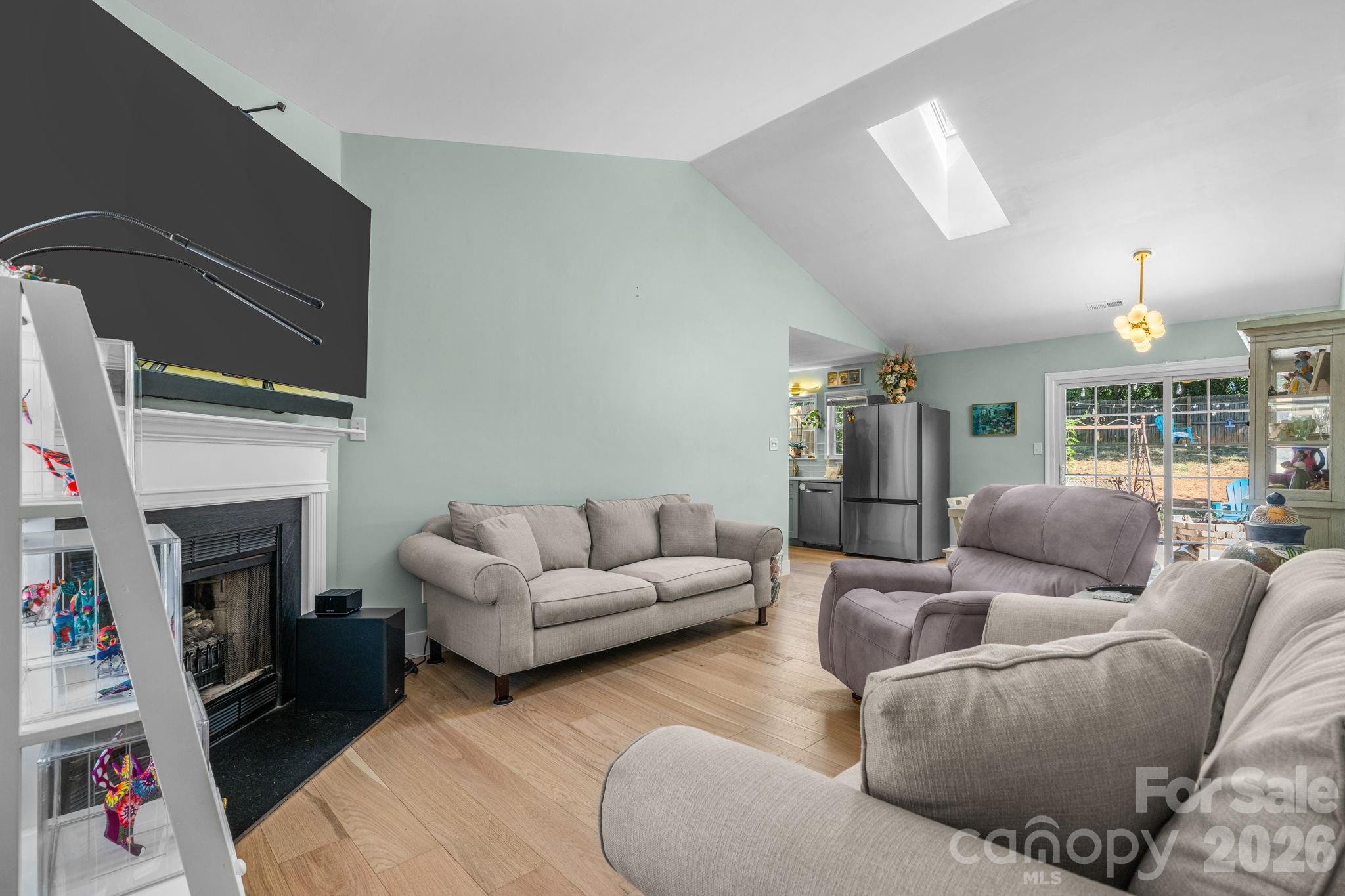 16522 Glenfurness Drive Property Photo 10