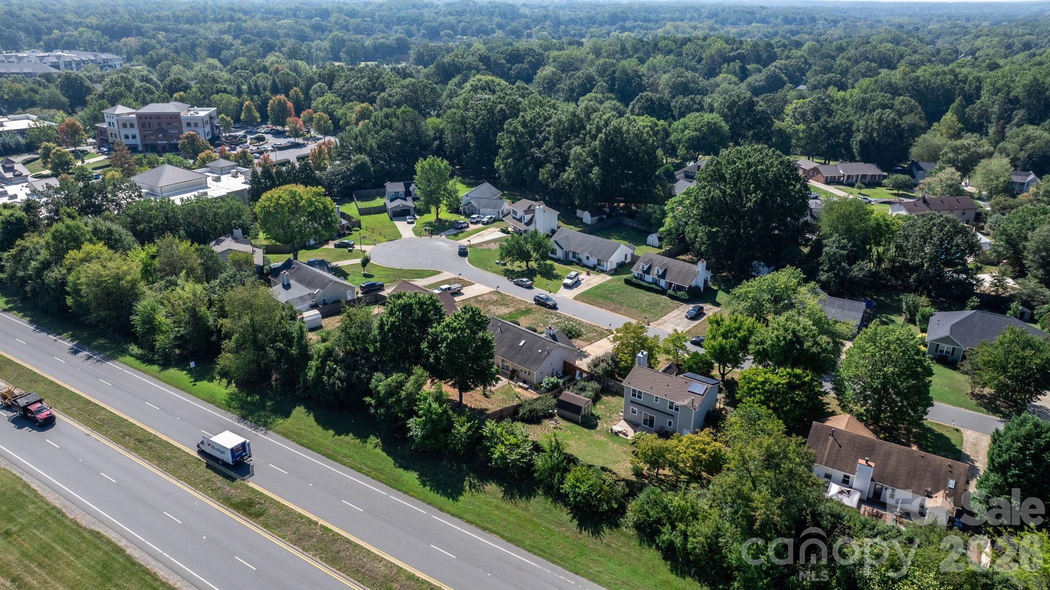 16522 Glenfurness Drive Property Photo 29