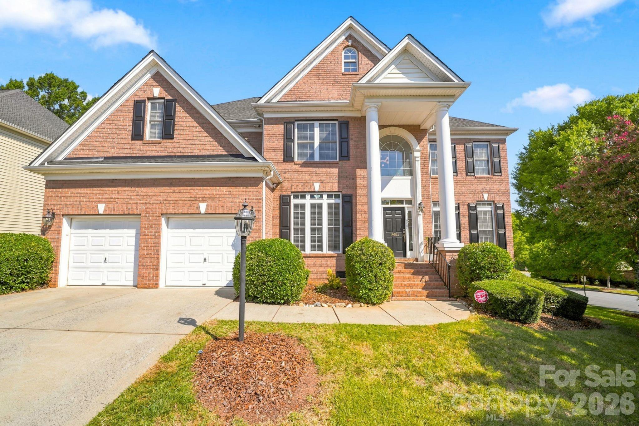 19104 Berkley Commons Drive Property Photo 1