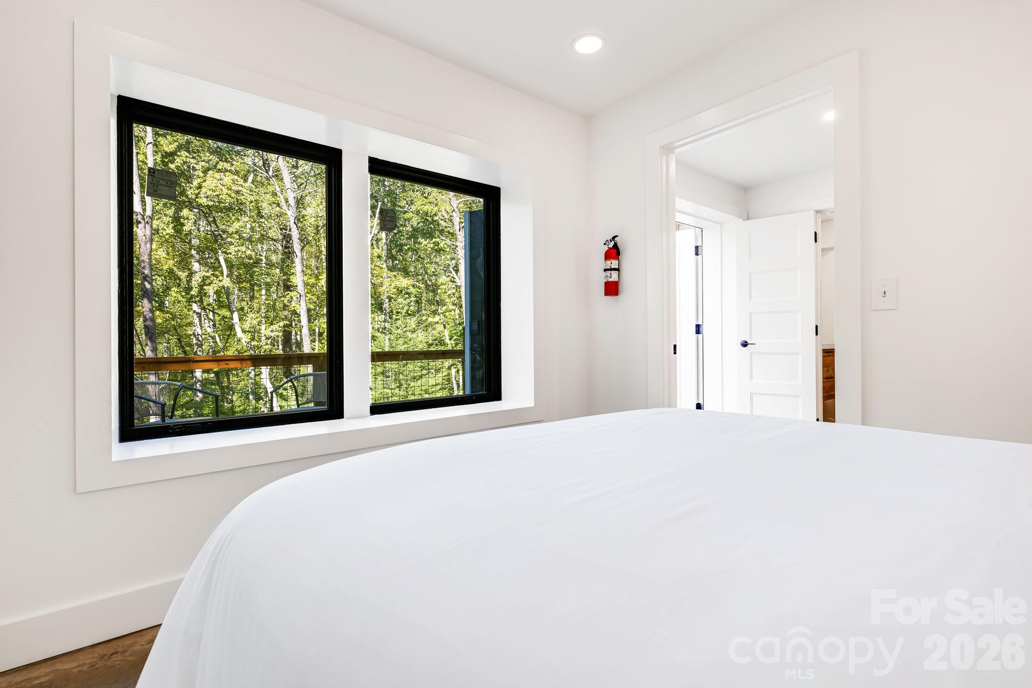 56 Creek Run Road Property Photo 8