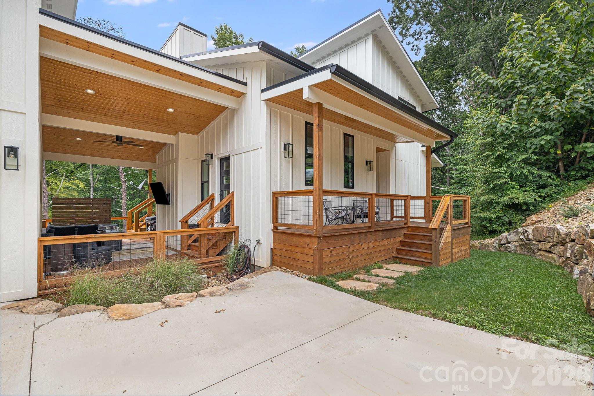 56 Creek Run Road Property Photo 31