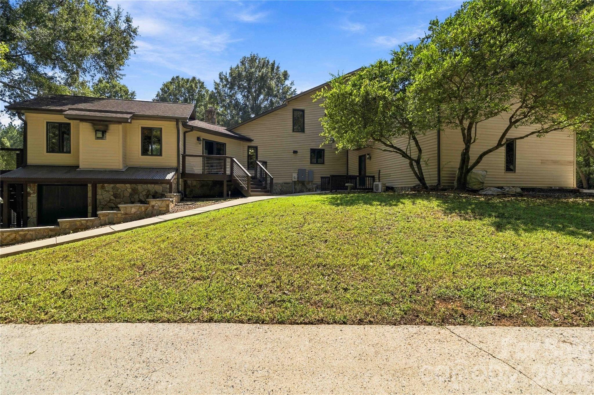 445 Pendergrass Road Property Photo 1