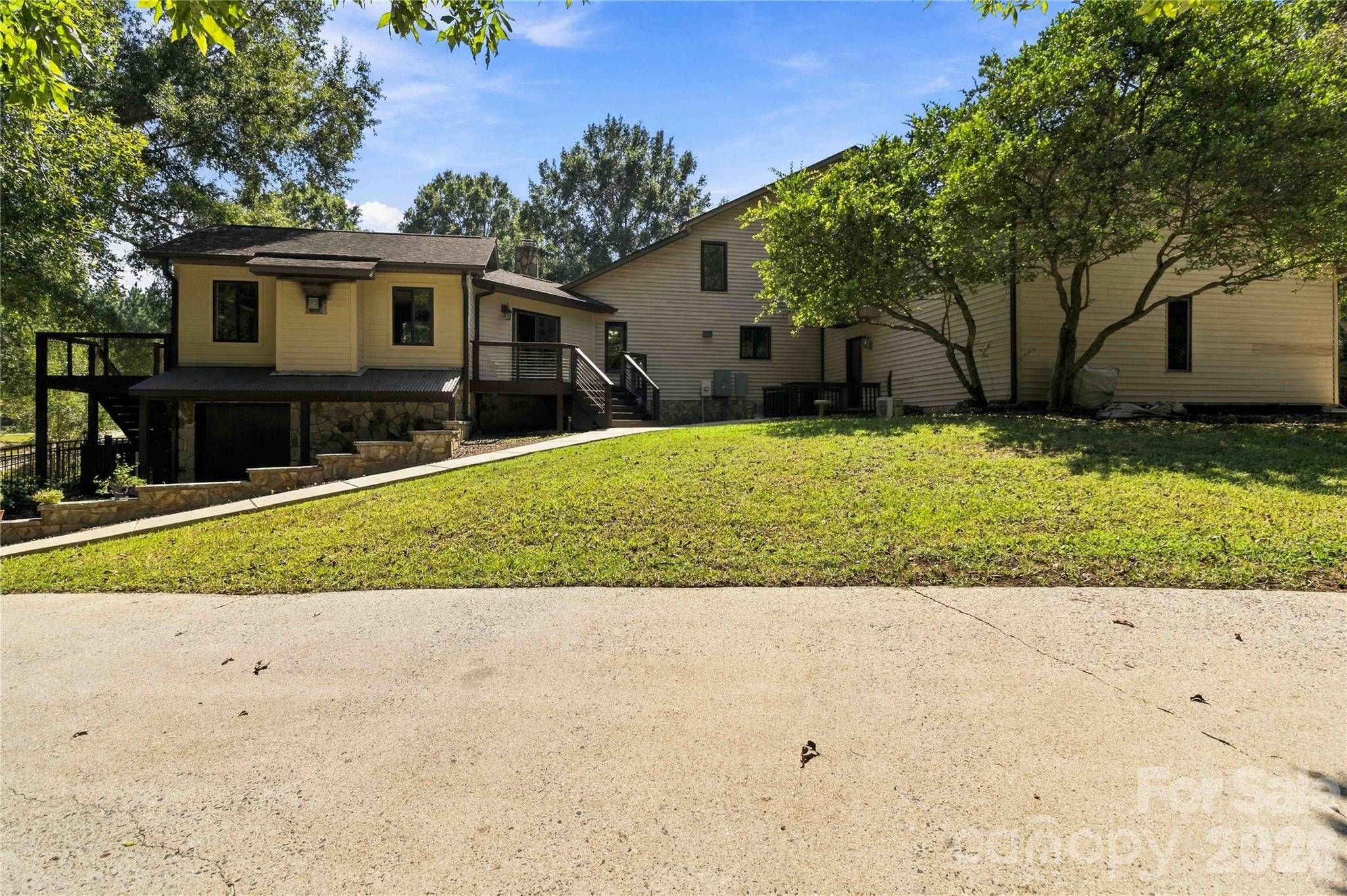 445 Pendergrass Road Property Photo 2