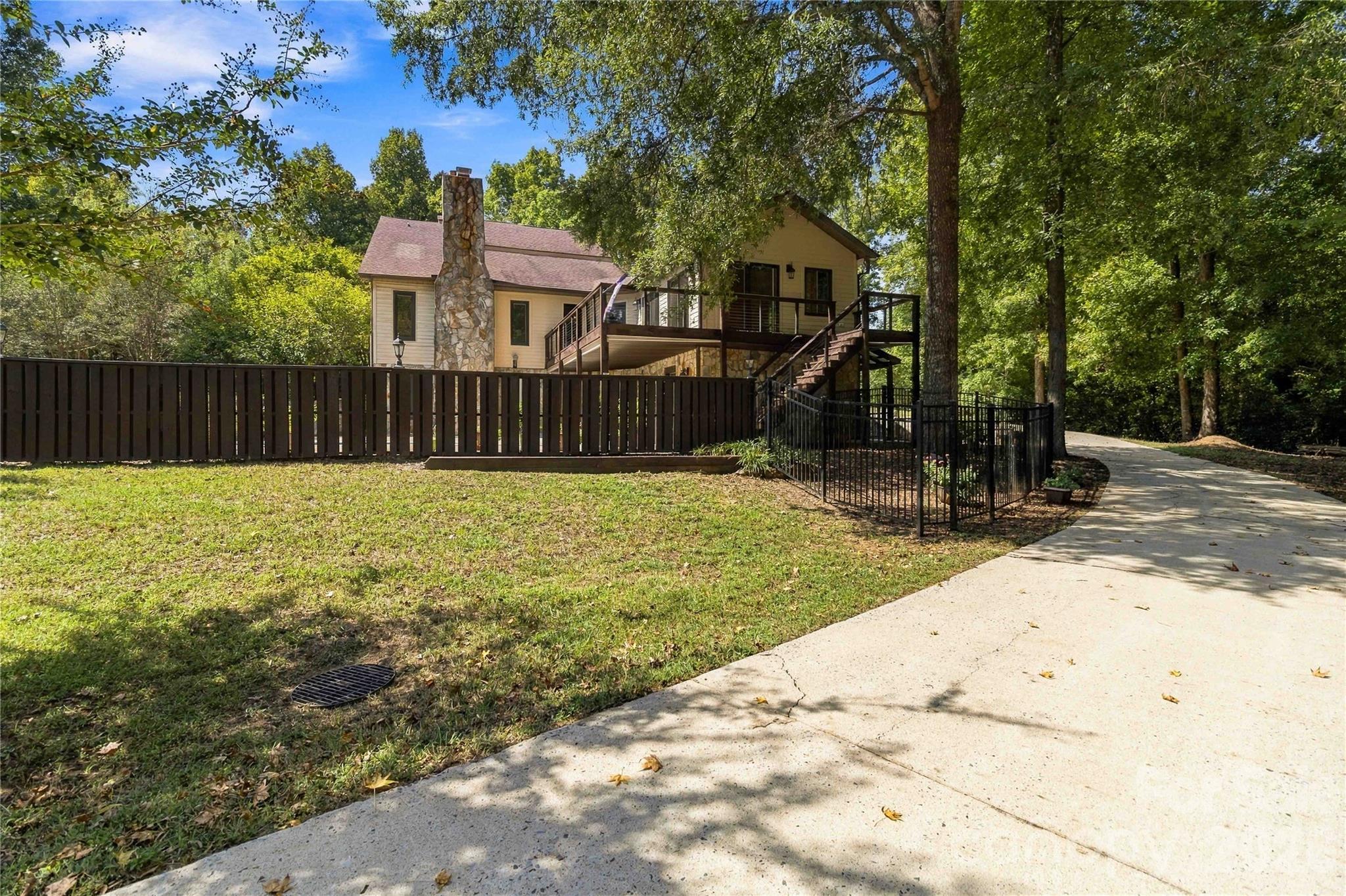 445 Pendergrass Road Property Photo 3