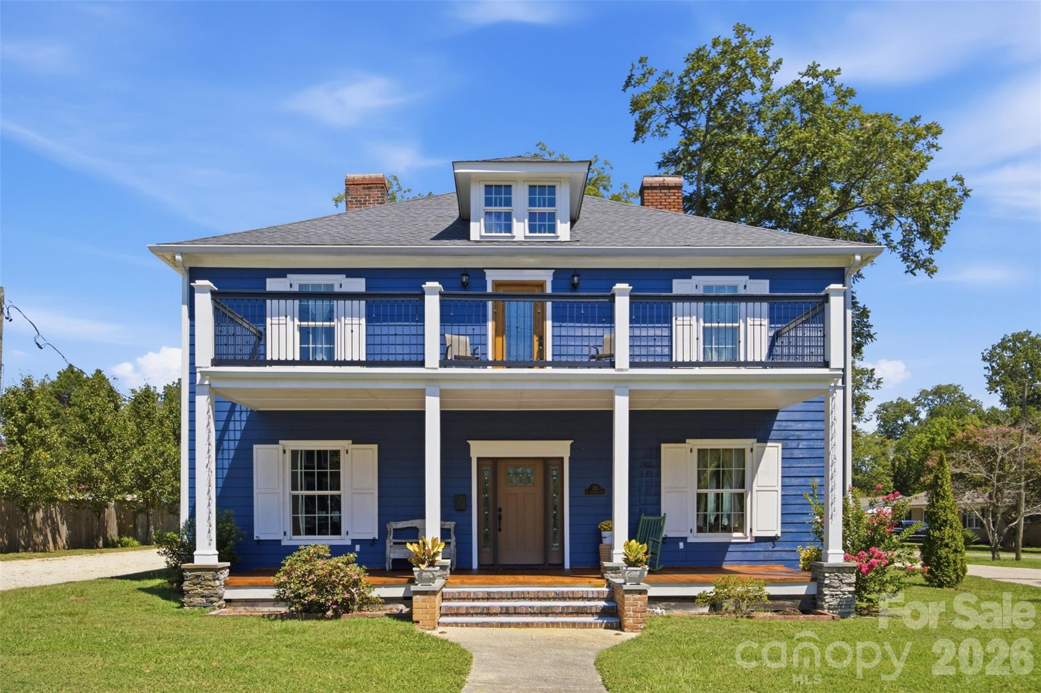 211 Jefferson Street Property Photo 2