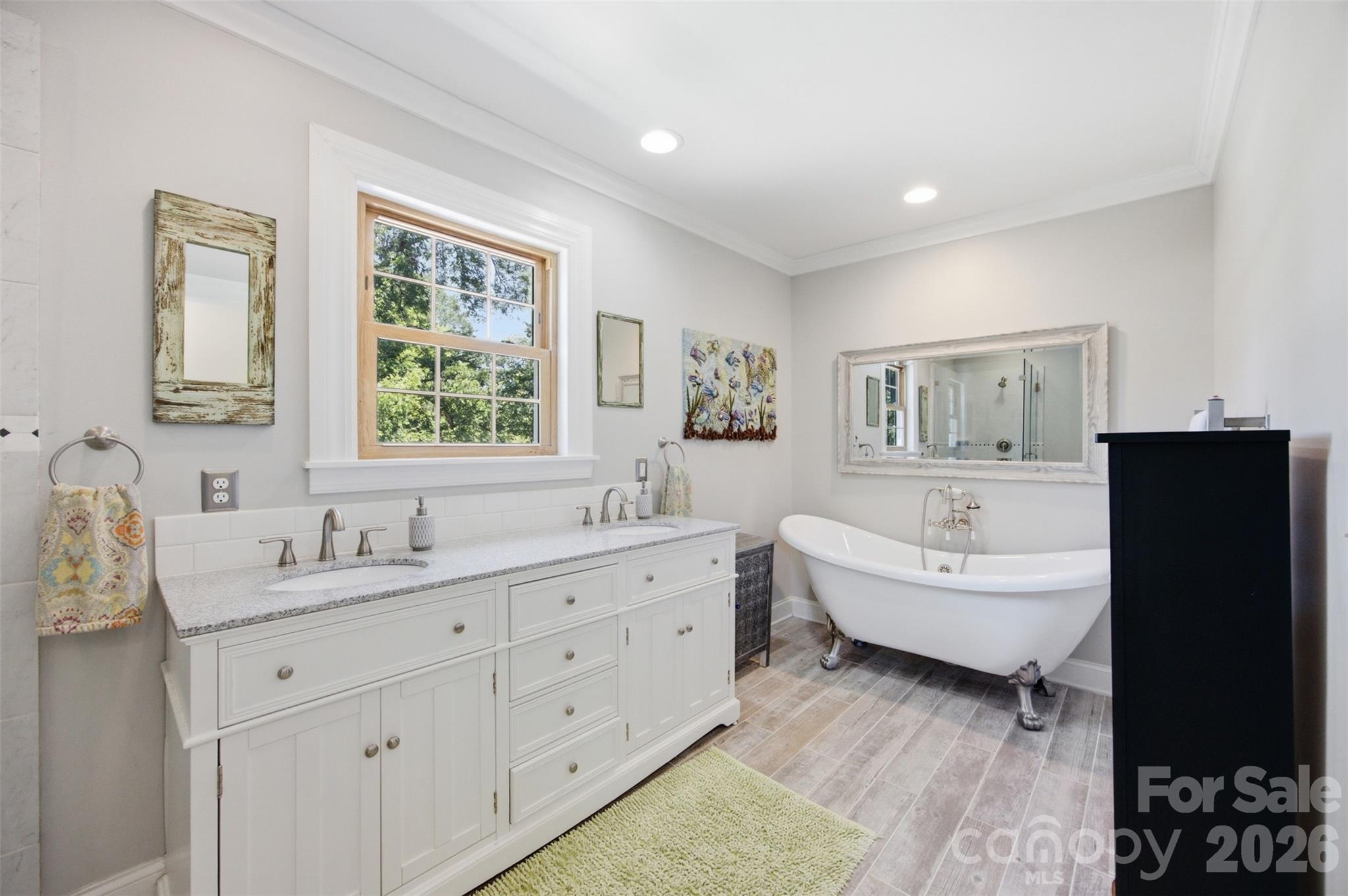 211 Jefferson Street Property Photo 25