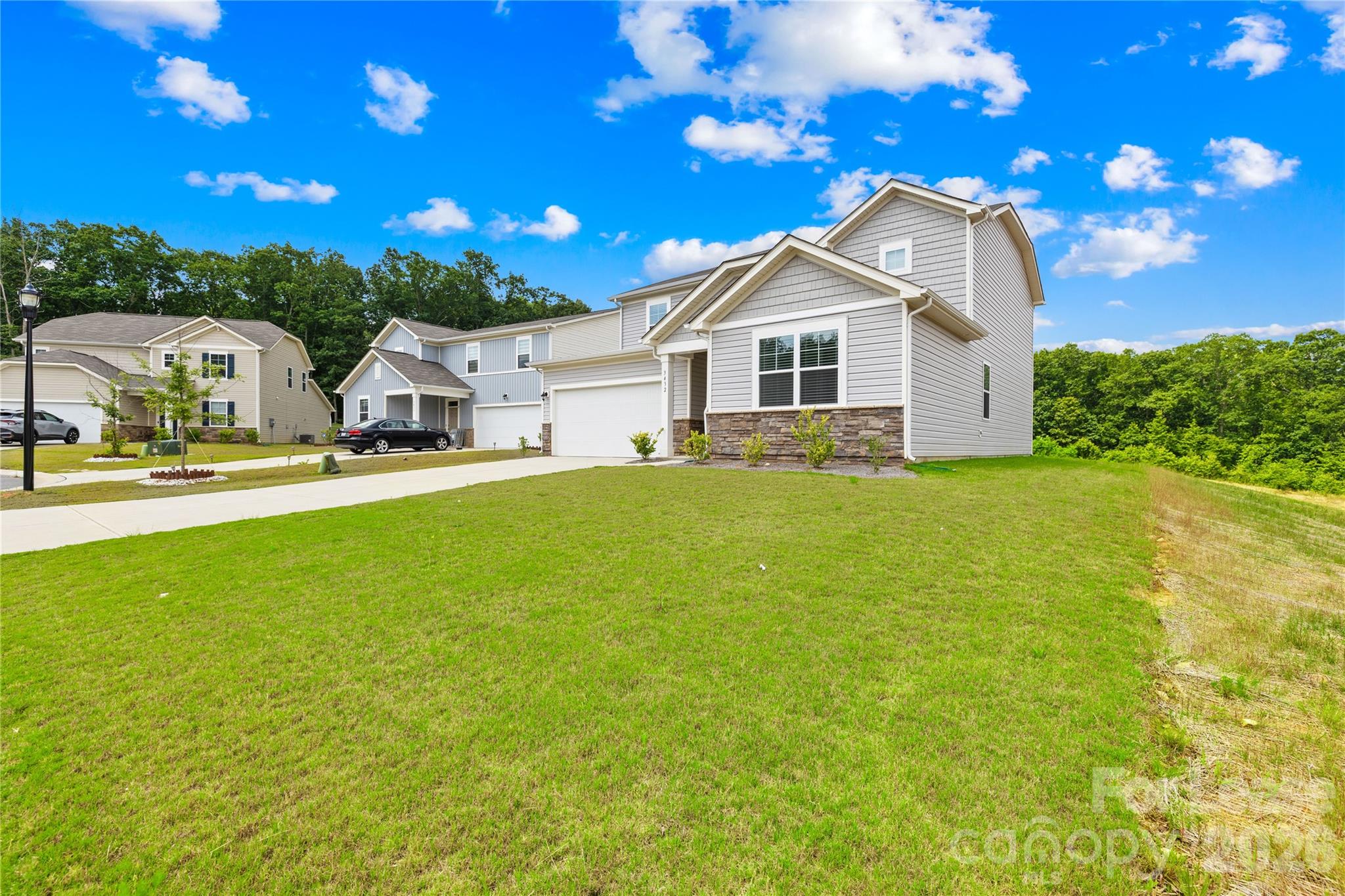 4419993 Property Photo 3