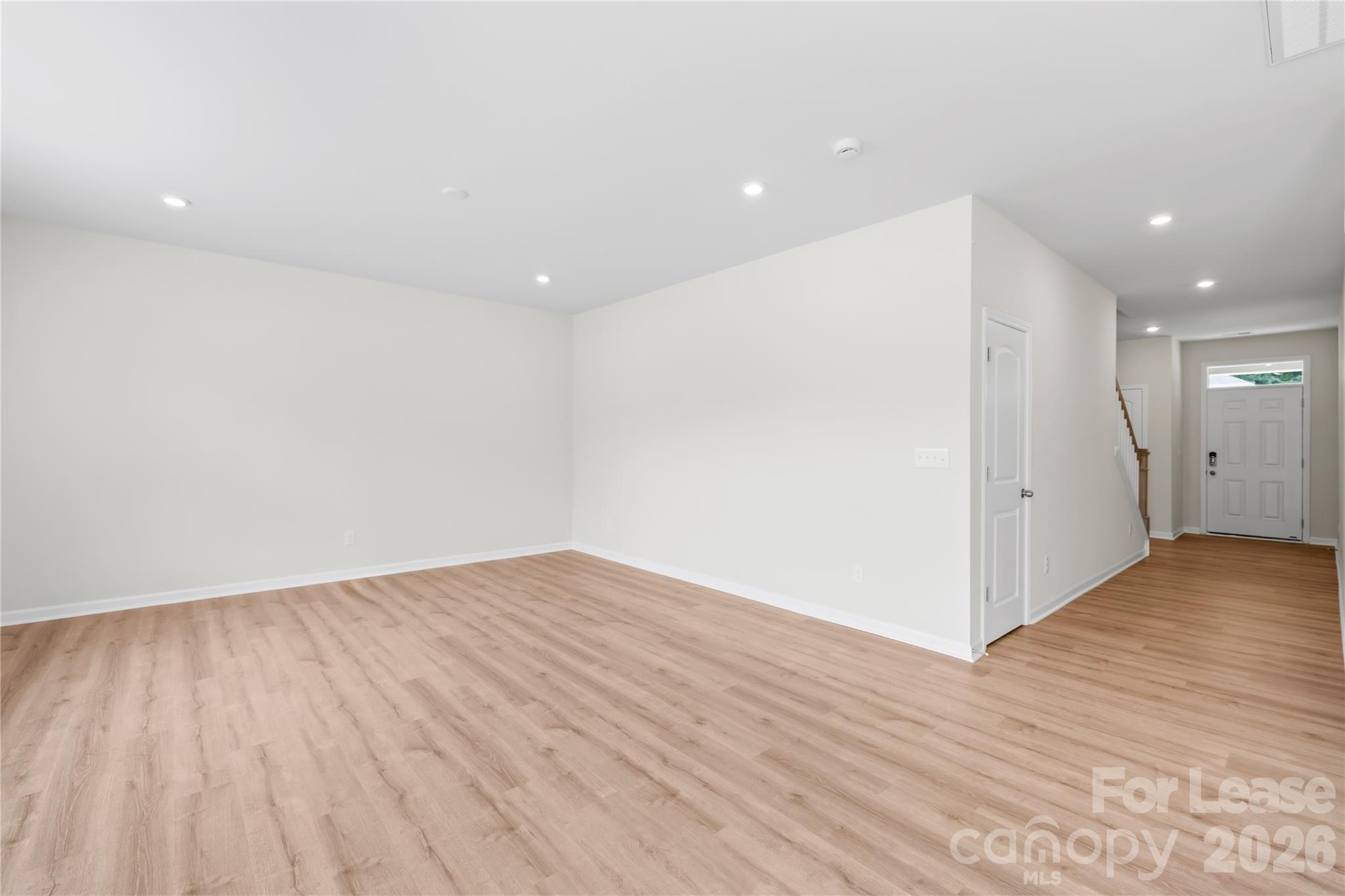 4419993 Property Photo 4