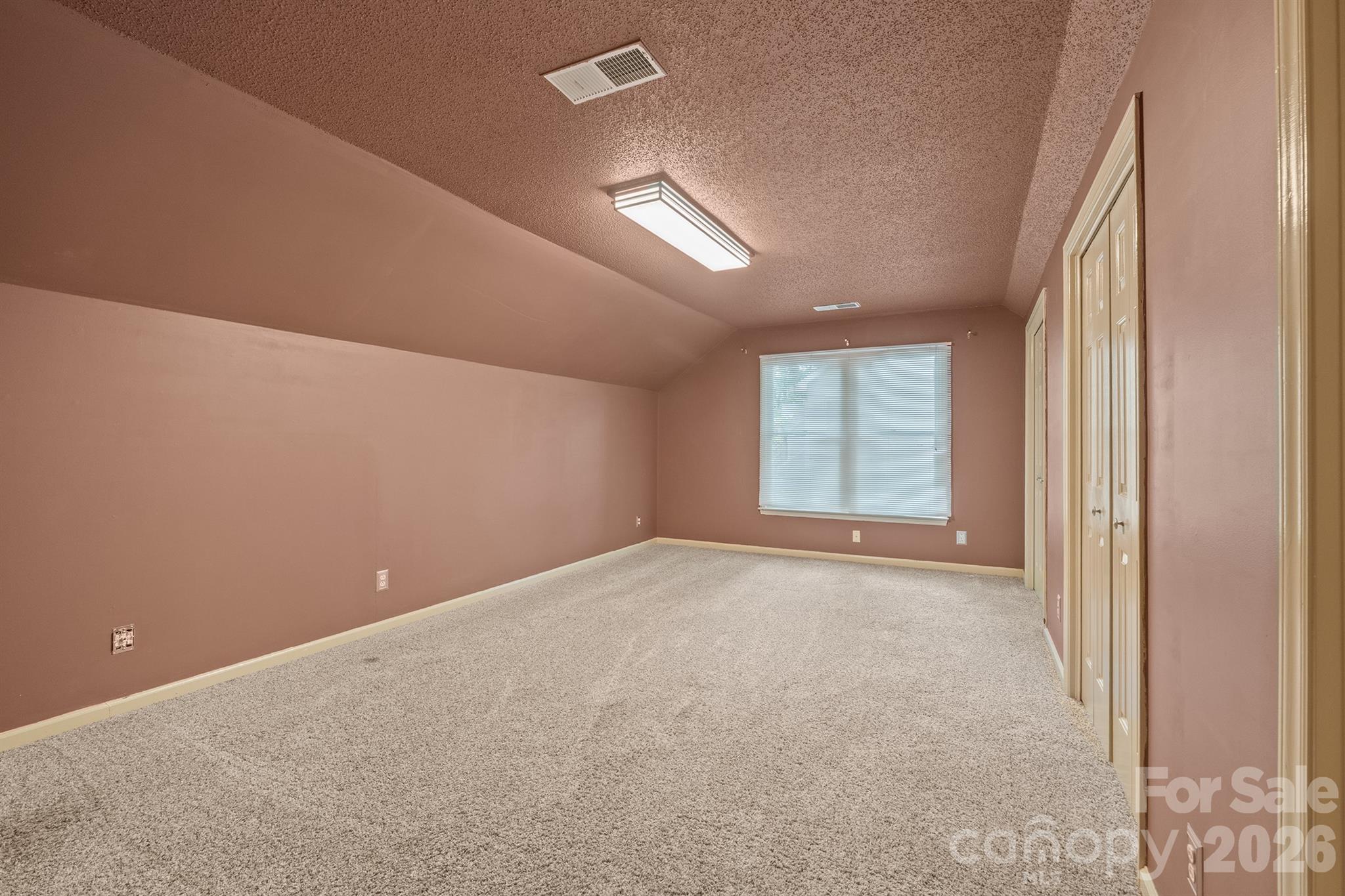 7801 Bridle Court Property Photo 27