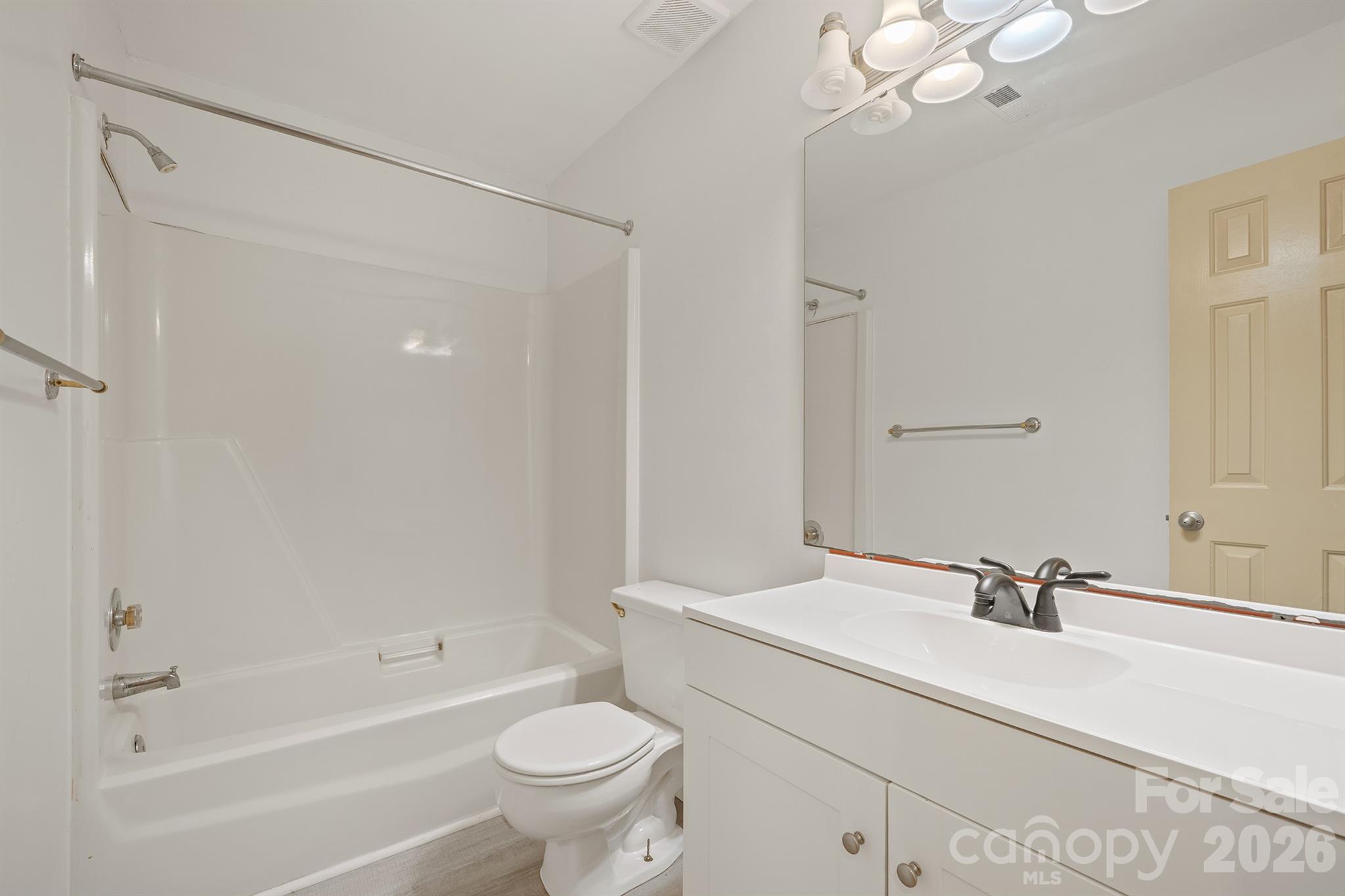 7801 Bridle Court Property Photo 34