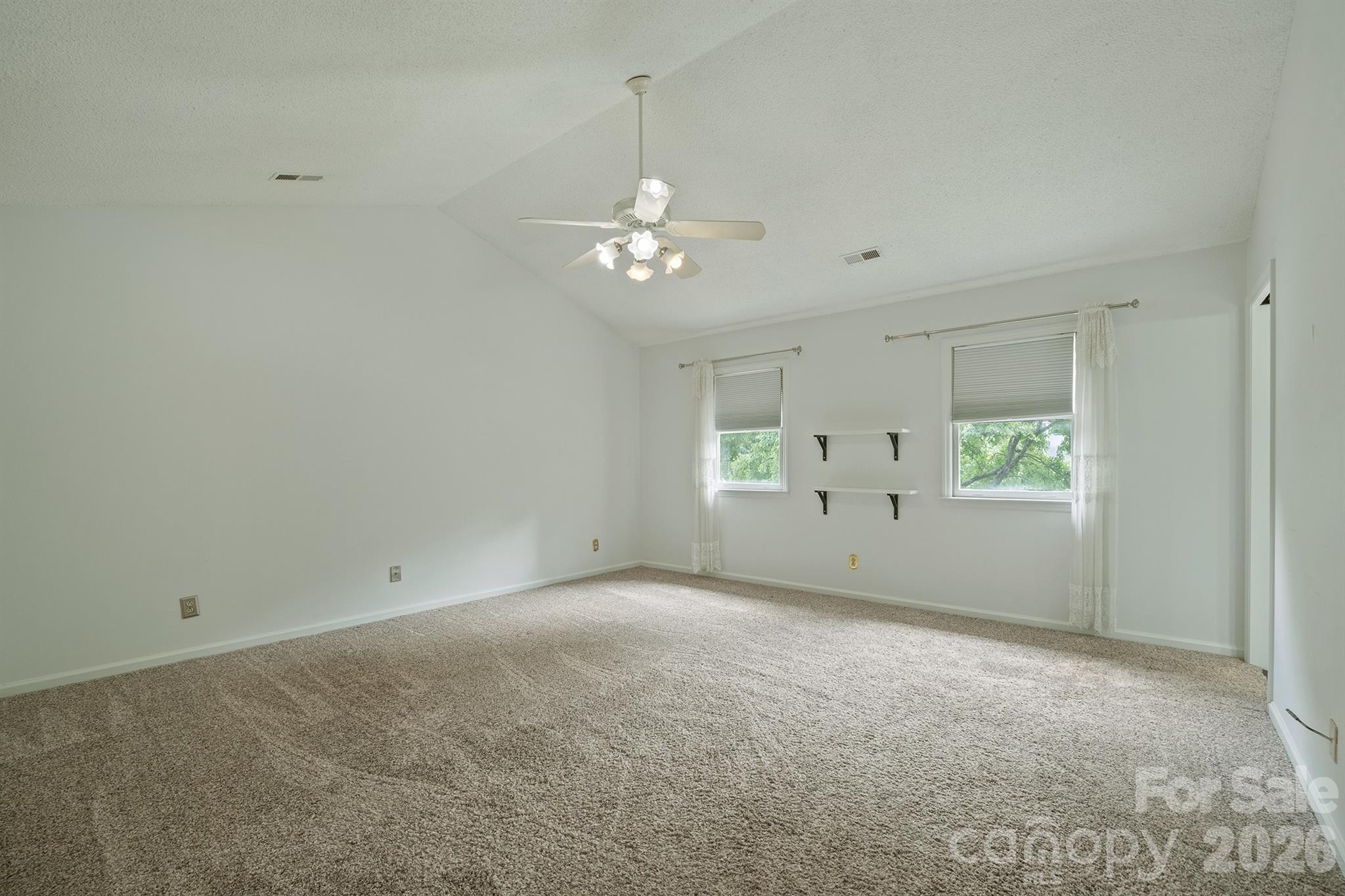 7801 Bridle Court Property Photo 37