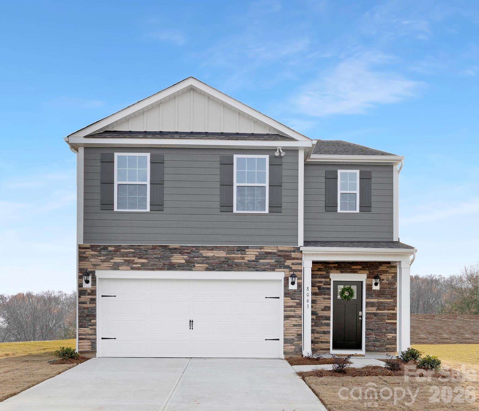81 Laurel Pointe Drive Property Photo 1