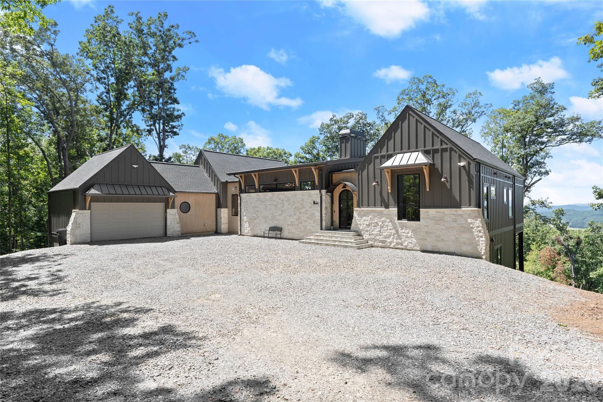 724 Grand Laurel Way Property Photo 2