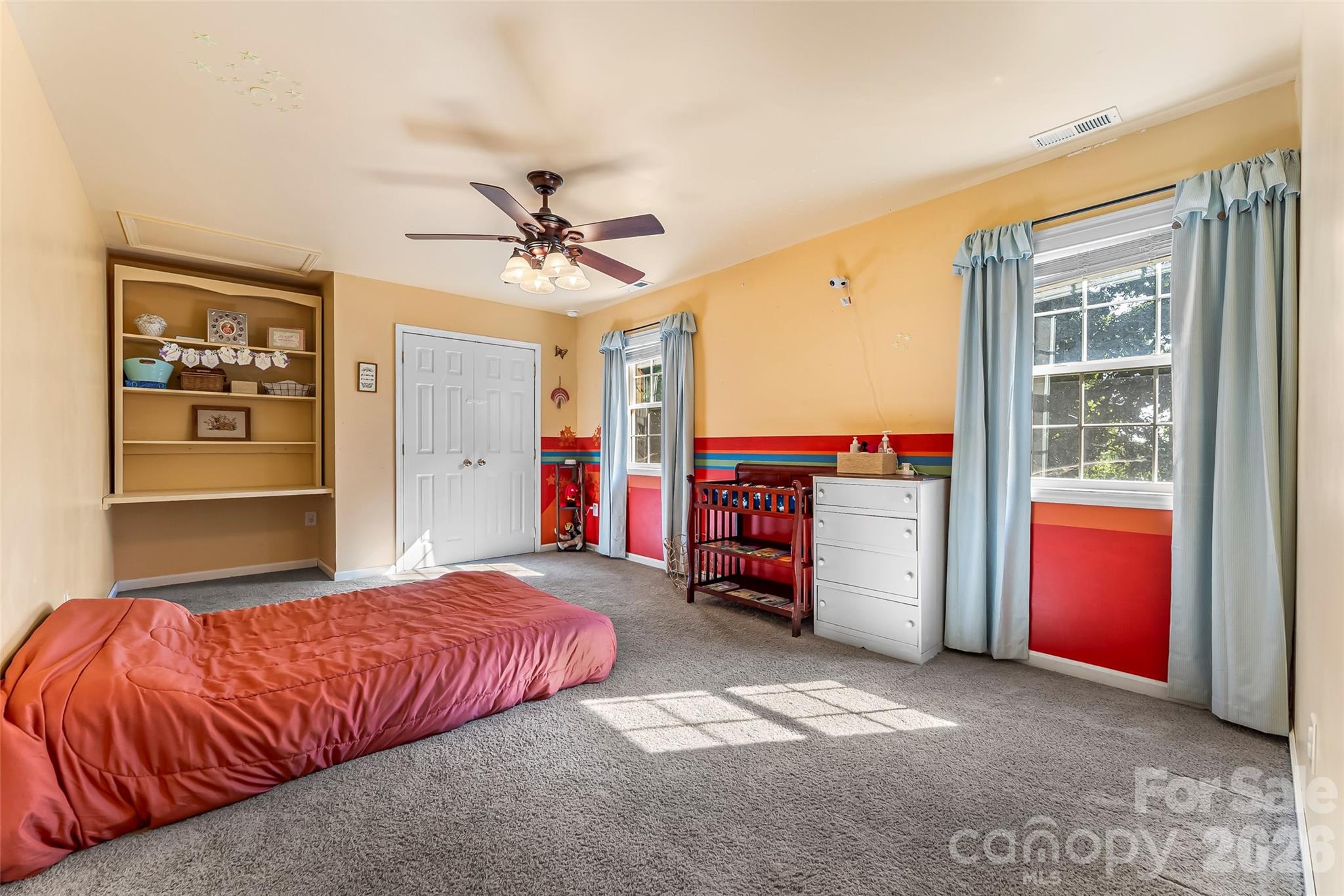5468 Valley Run Street Property Photo 18