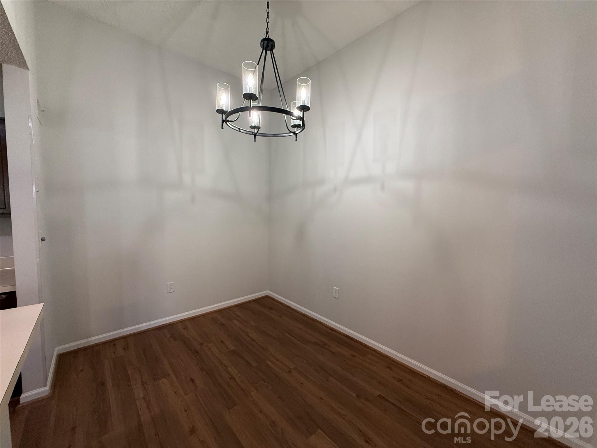 415 W 8th Street Property Photo 3