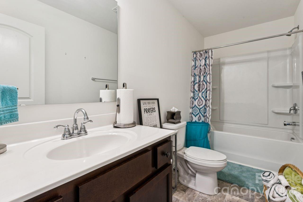 768 Fraternity Row Property Photo 18