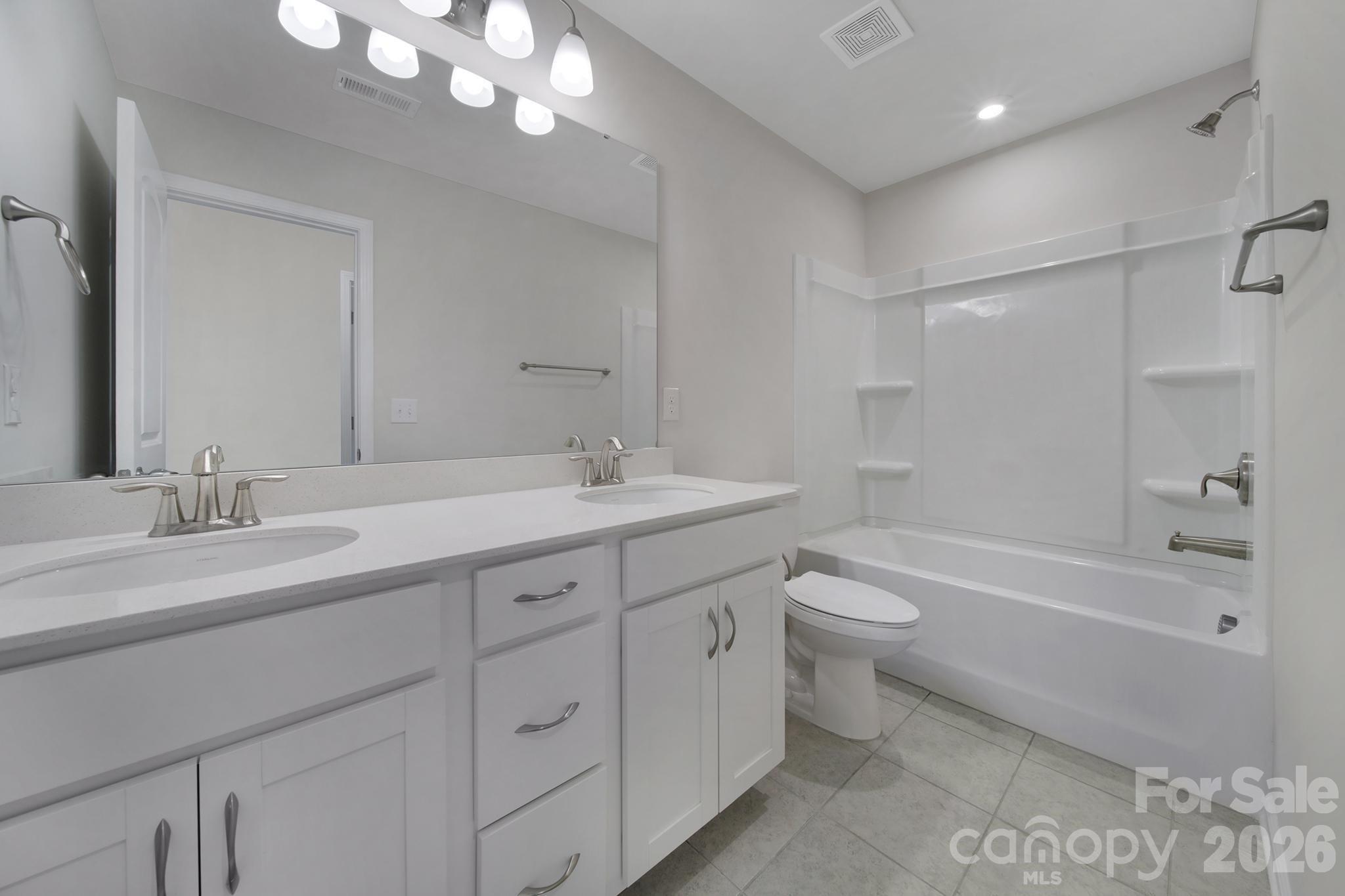13348 Savaine Street Property Photo 26