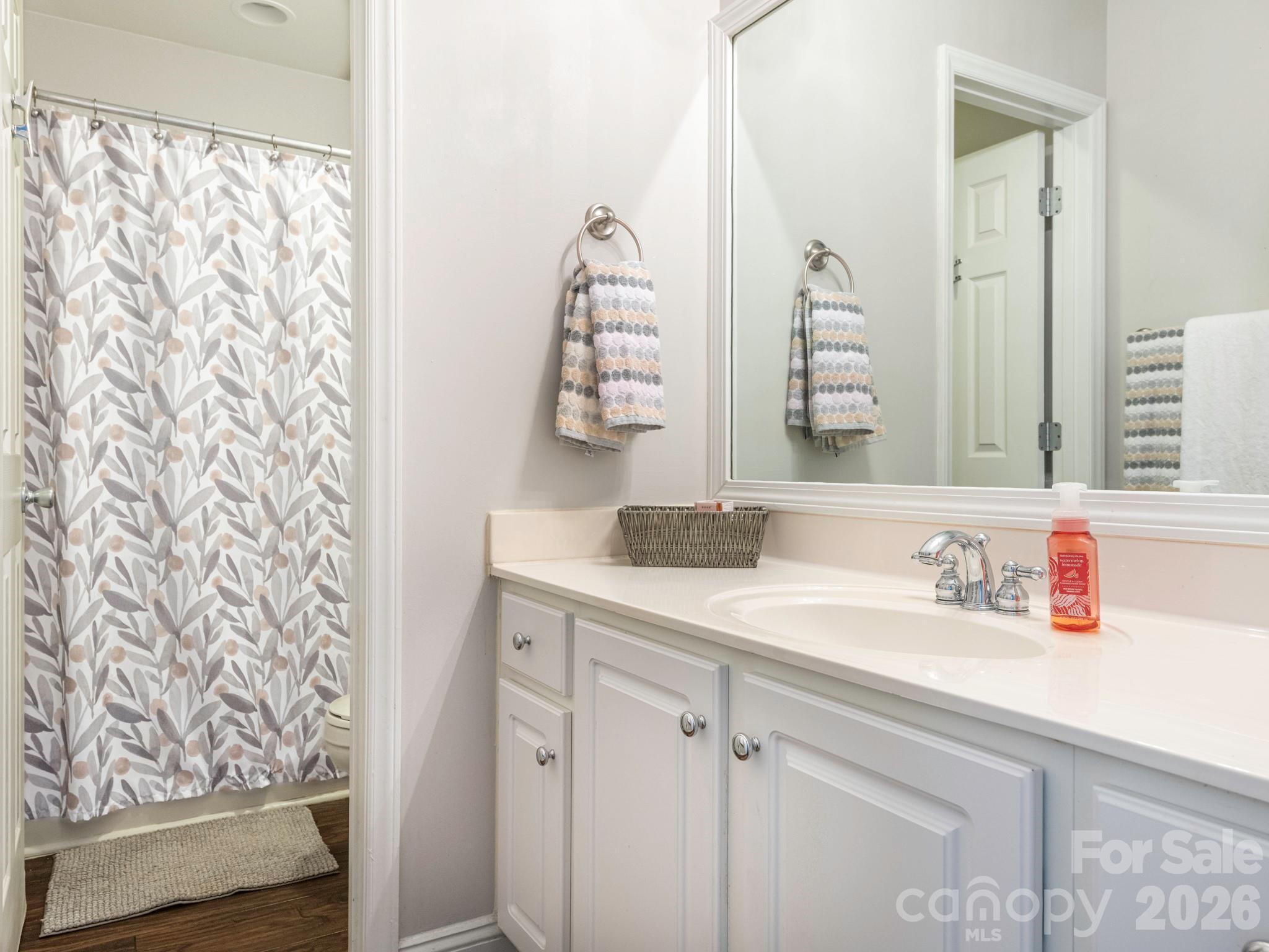 3401 Continental Drive Property Photo 28