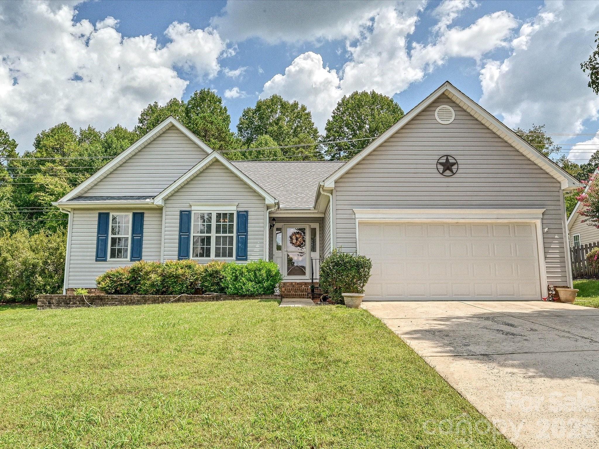 5759 Heron Point Place Property Photo 1