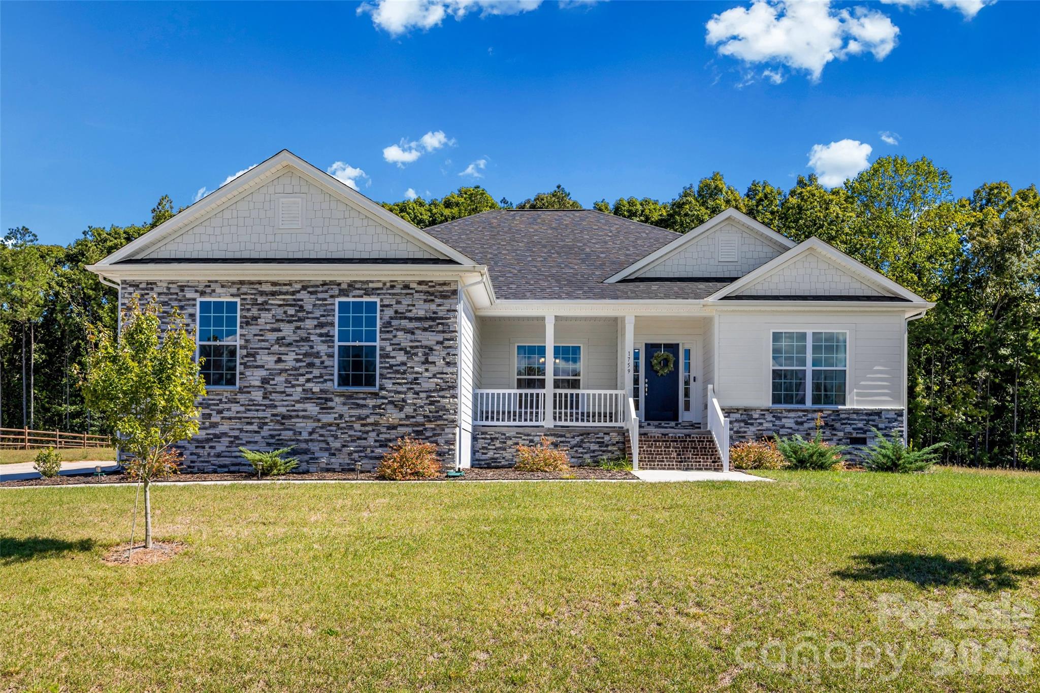 1759 Silver Birch Road Property Photo 1