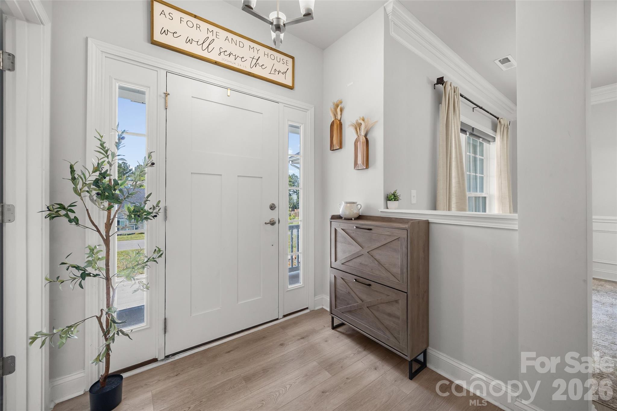 1759 Silver Birch Road Property Photo 3