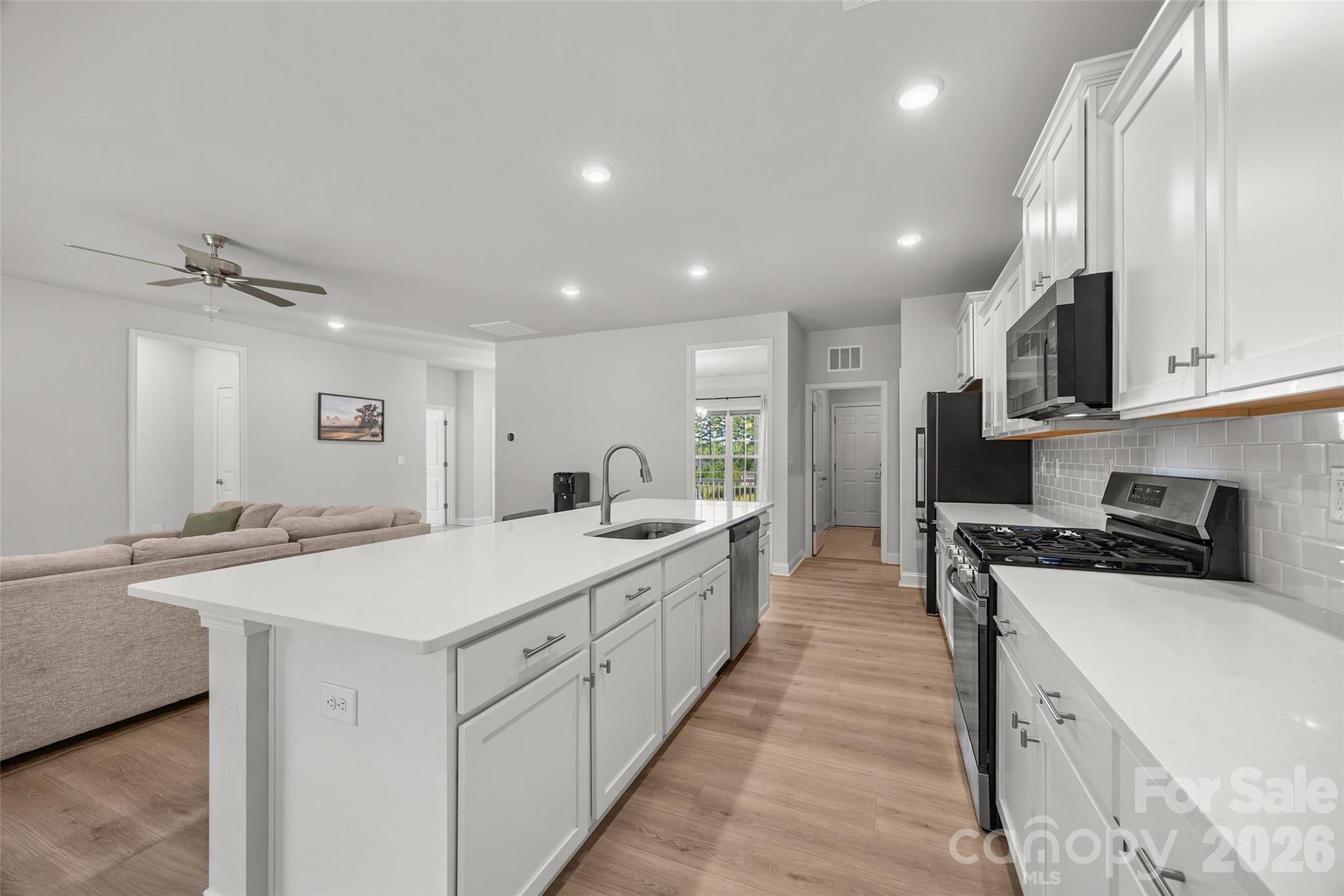 1759 Silver Birch Road Property Photo 7