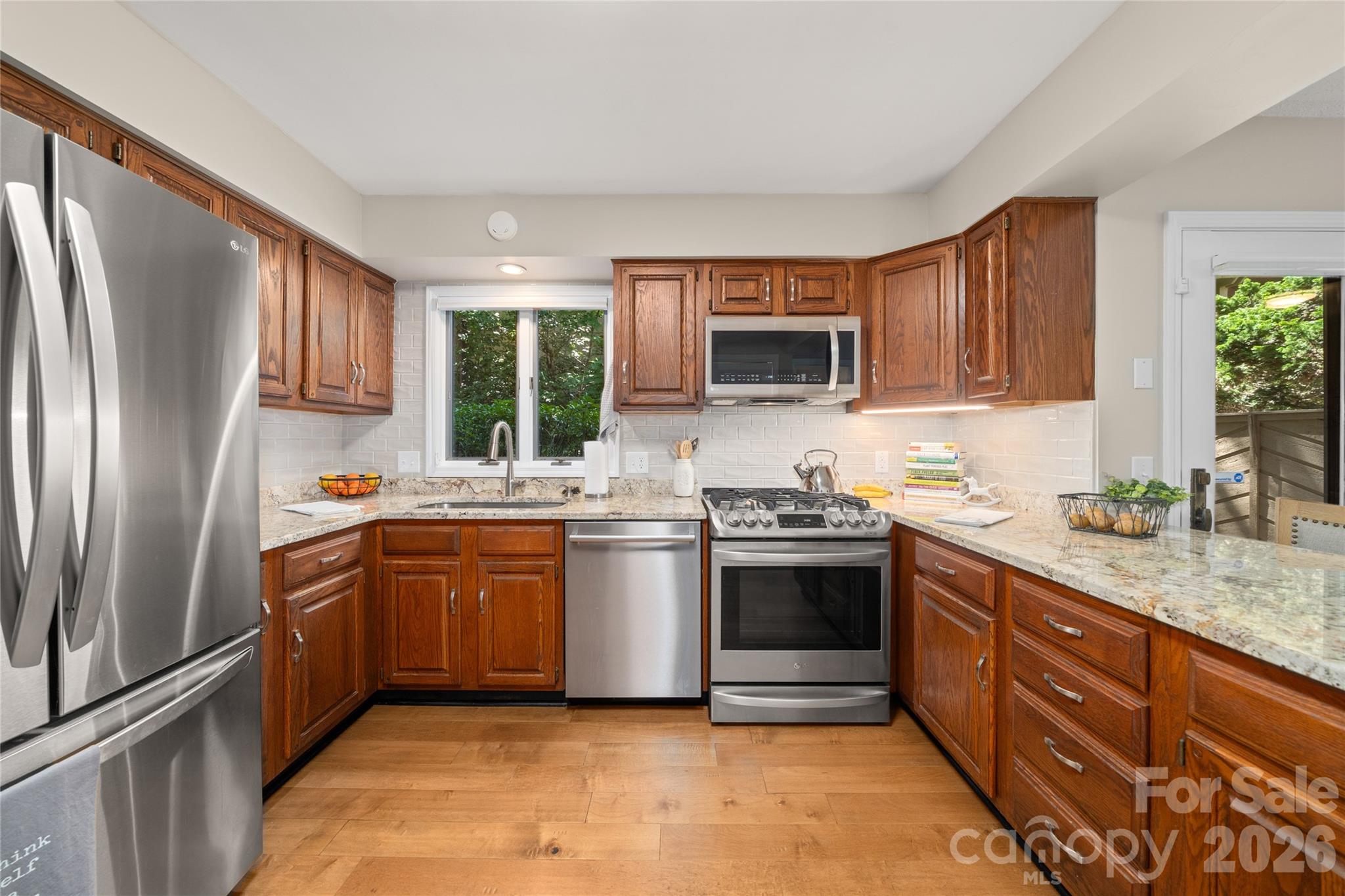 204 Water Oak Lane Property Photo 14