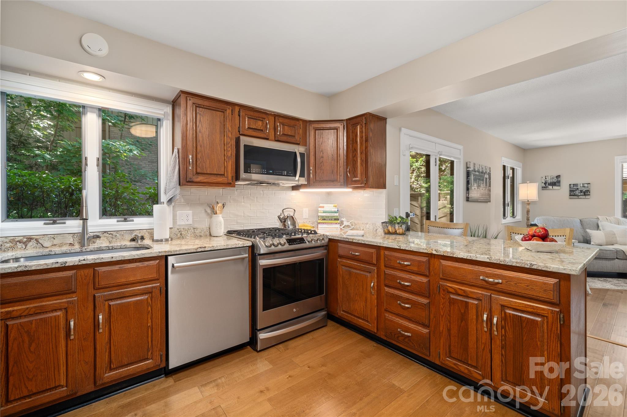 204 Water Oak Lane Property Photo 16