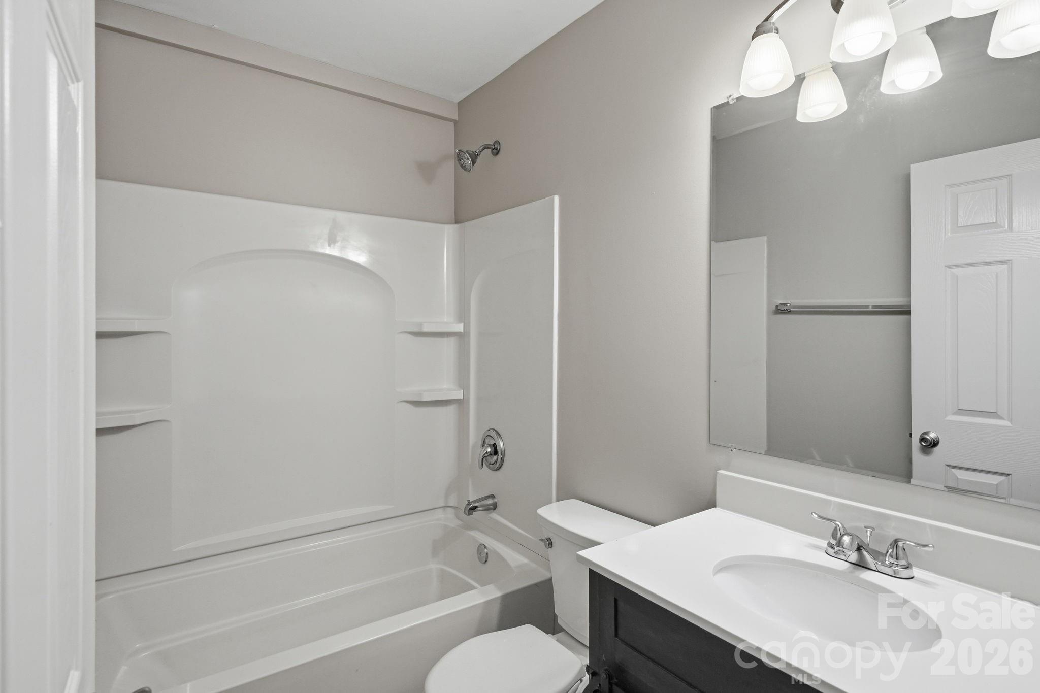8208 Idlewild Road Property Photo 36