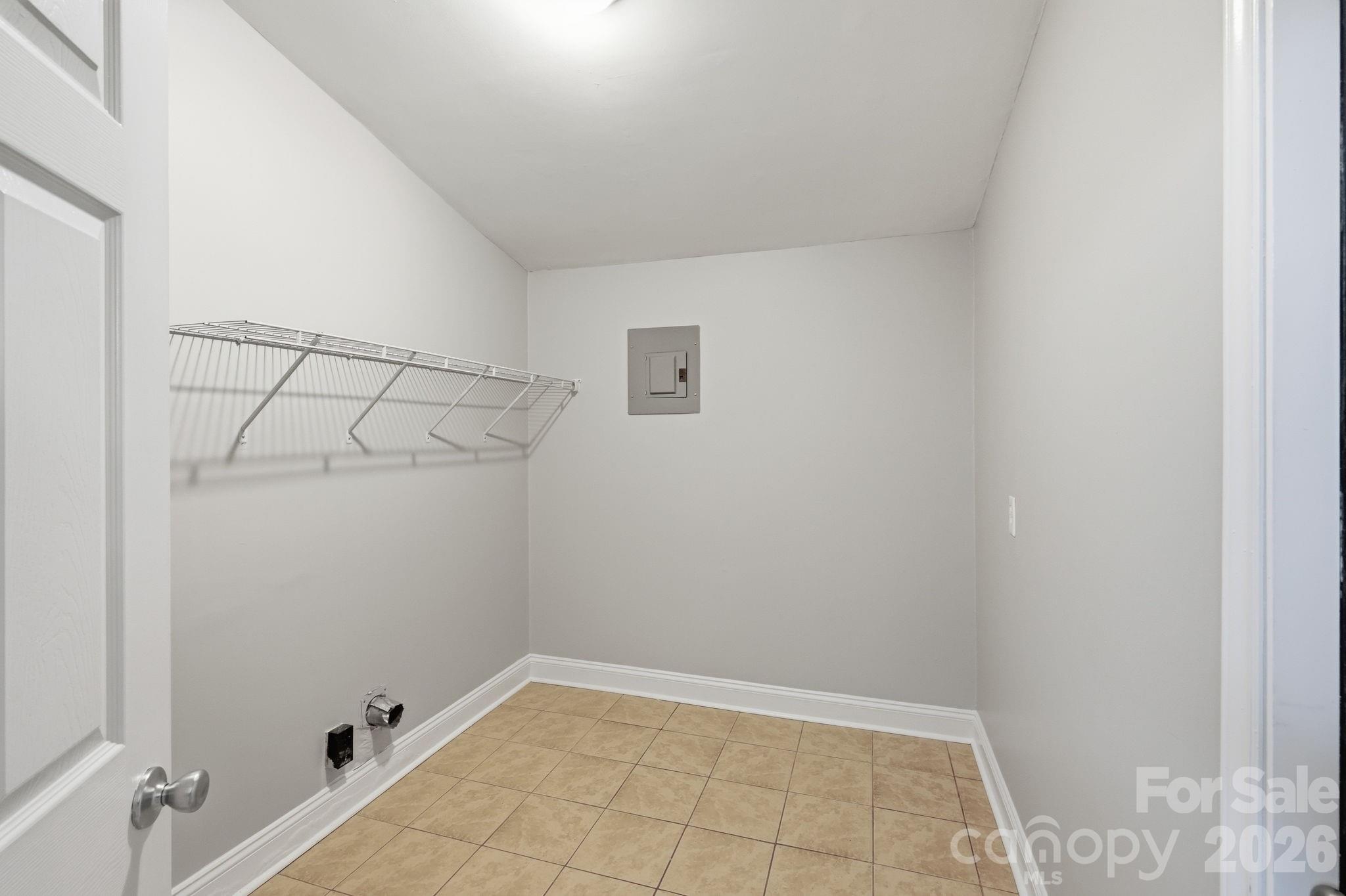 8208 Idlewild Road Property Photo 38