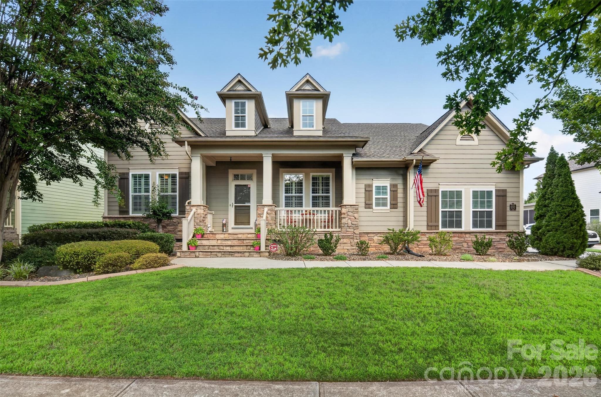 12823 Forrester Avenue Property Photo 1