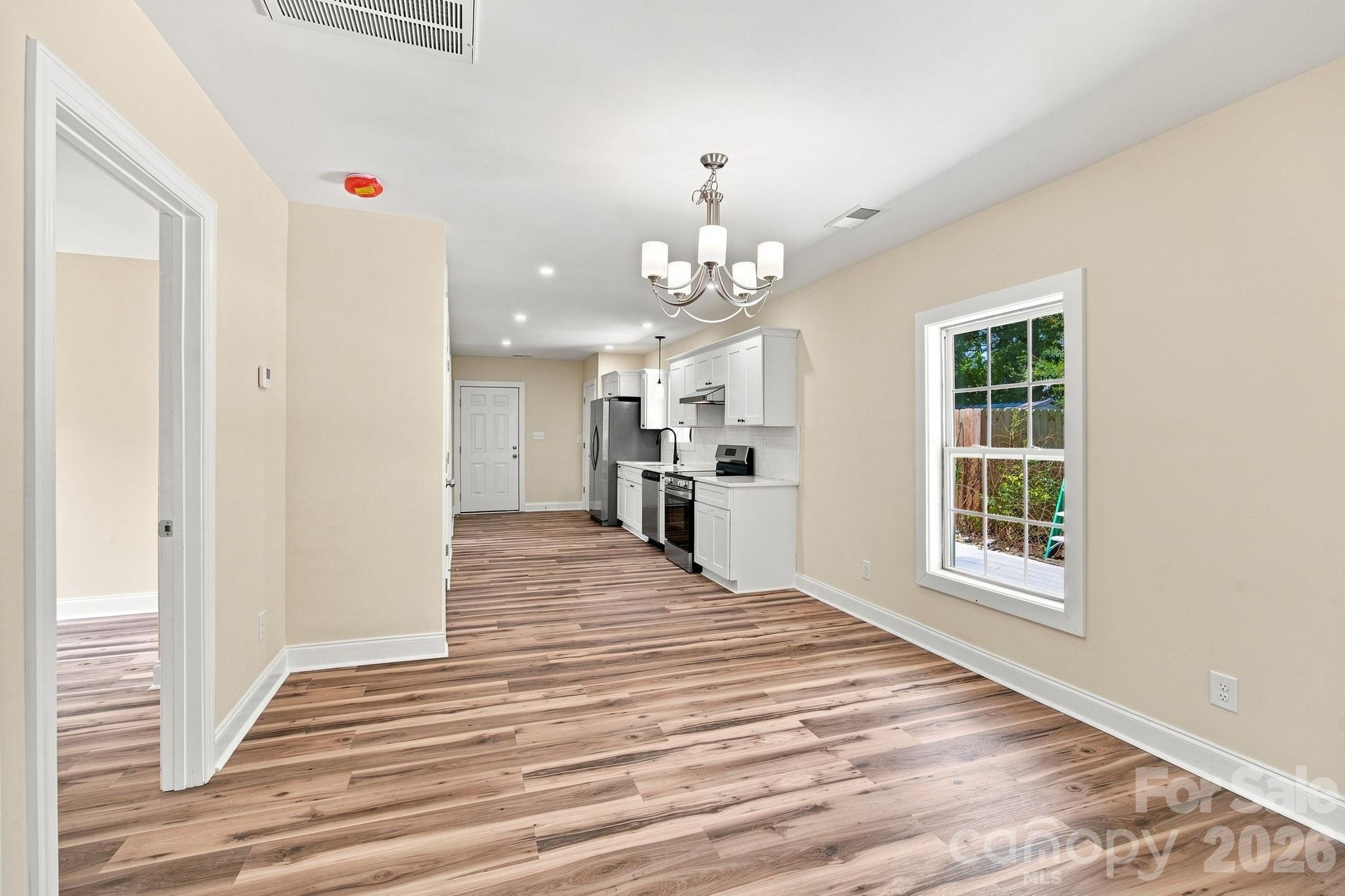 904 Oakshade Avenue Property Photo 6