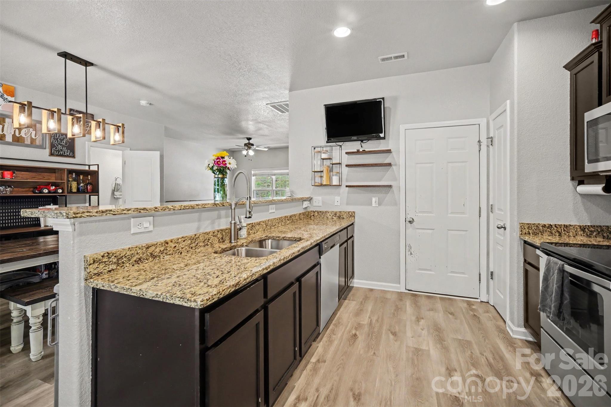 4560 Merryvale Forest Drive Property Photo 10