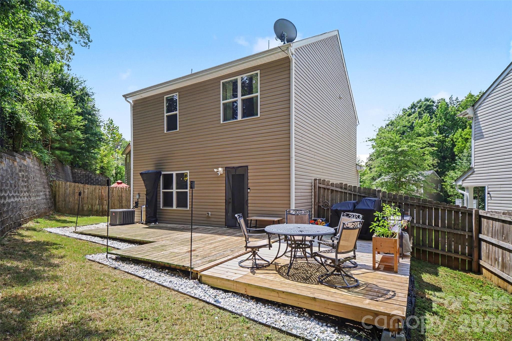 4560 Merryvale Forest Drive Property Photo 18