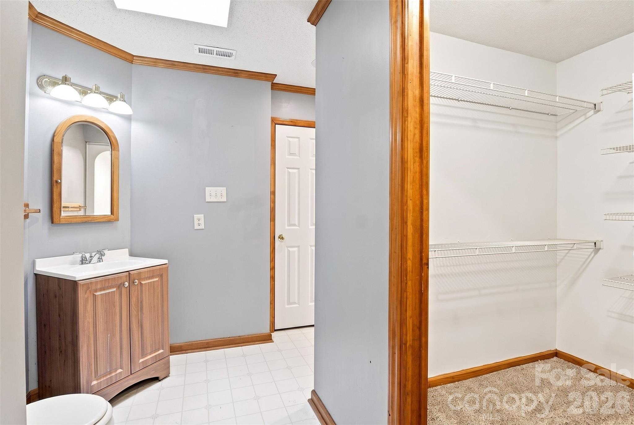 1850 Charter Drive Property Photo 8