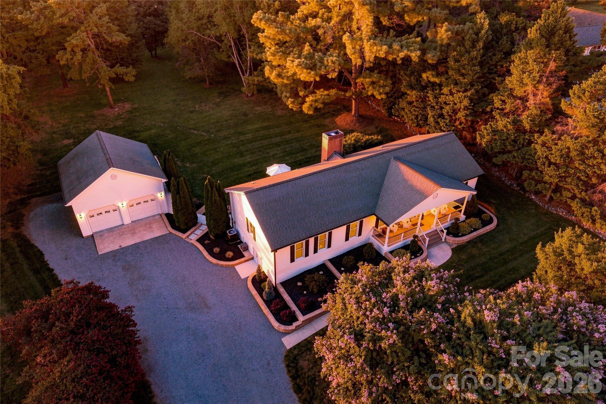 2429 Cassidy Drive Property Photo 1