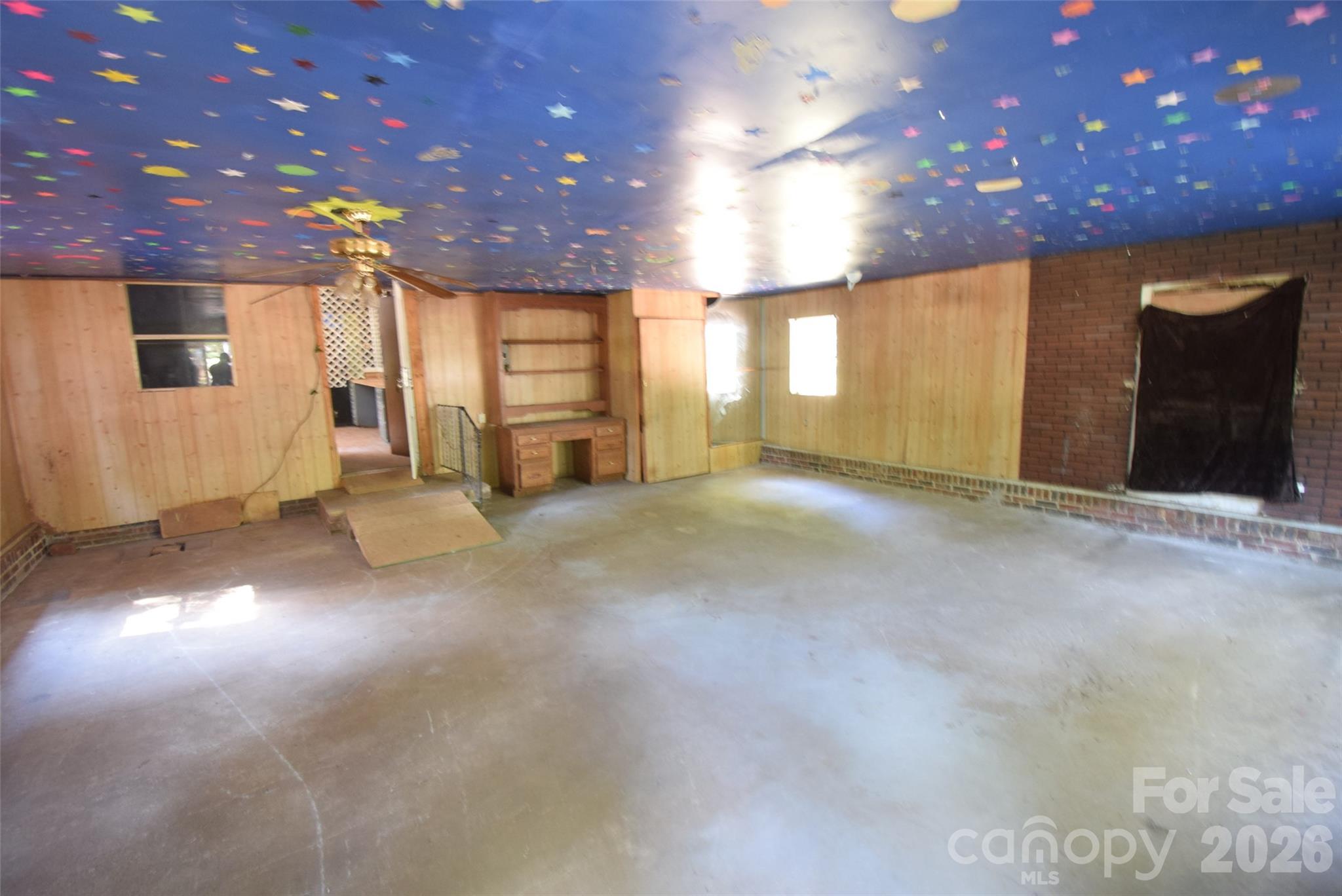 3011 Beard Road Property Photo 10