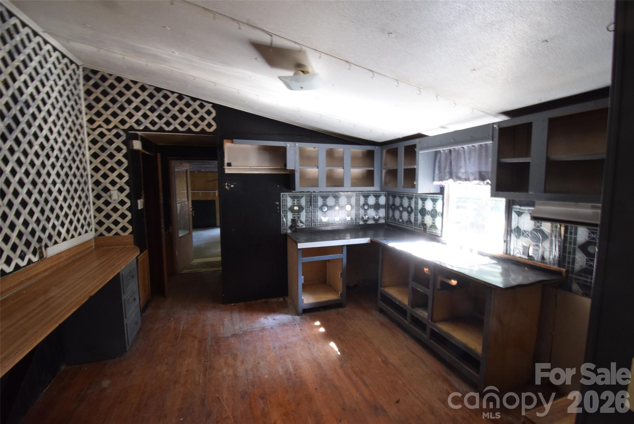 3011 Beard Road Property Photo 15