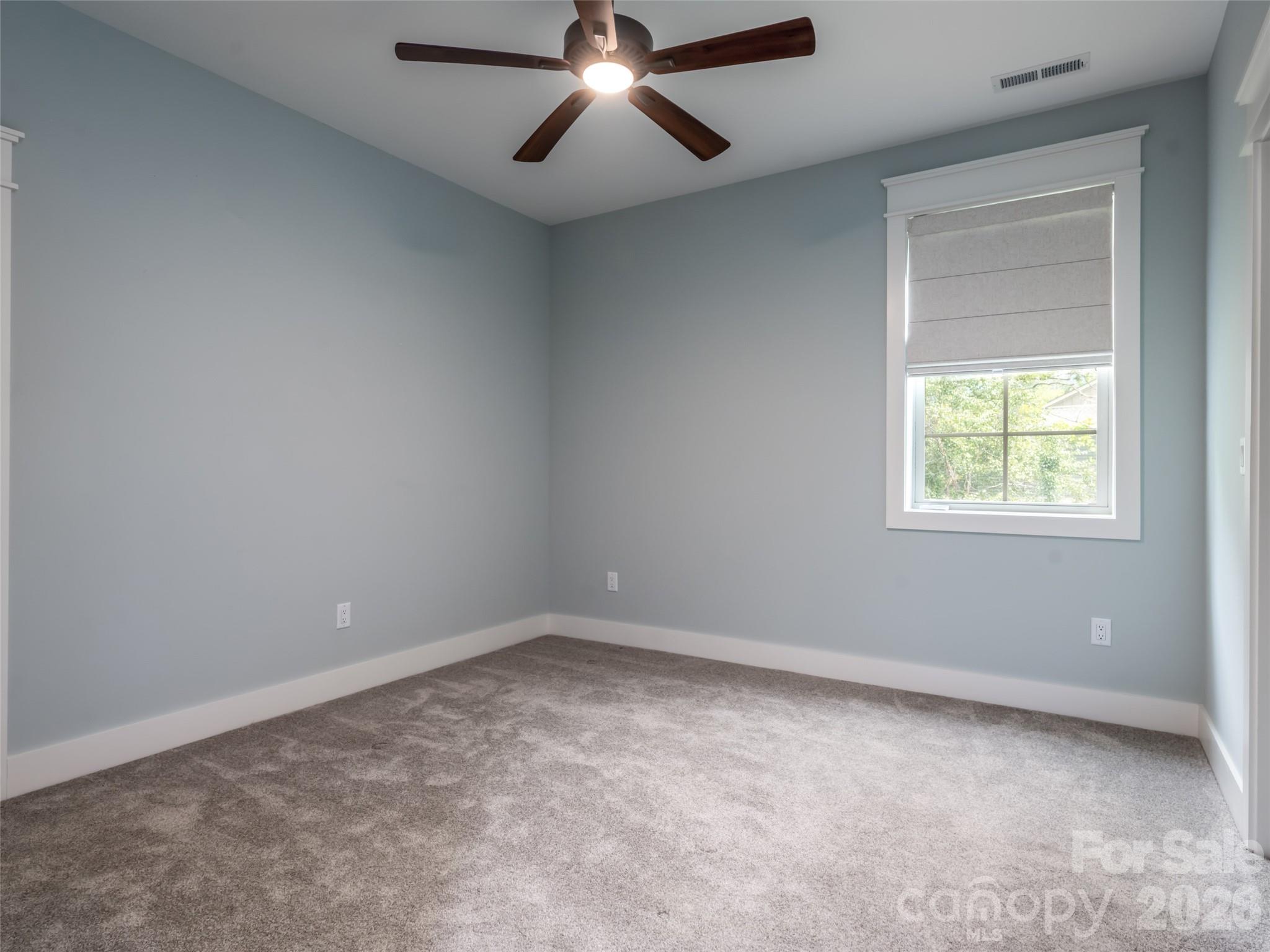 554 Sweet Birch Park Lane Property Photo 32