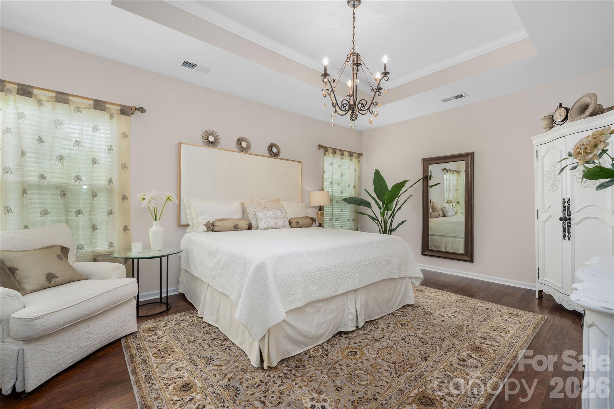 11426 Warfield Avenue Property Photo 13