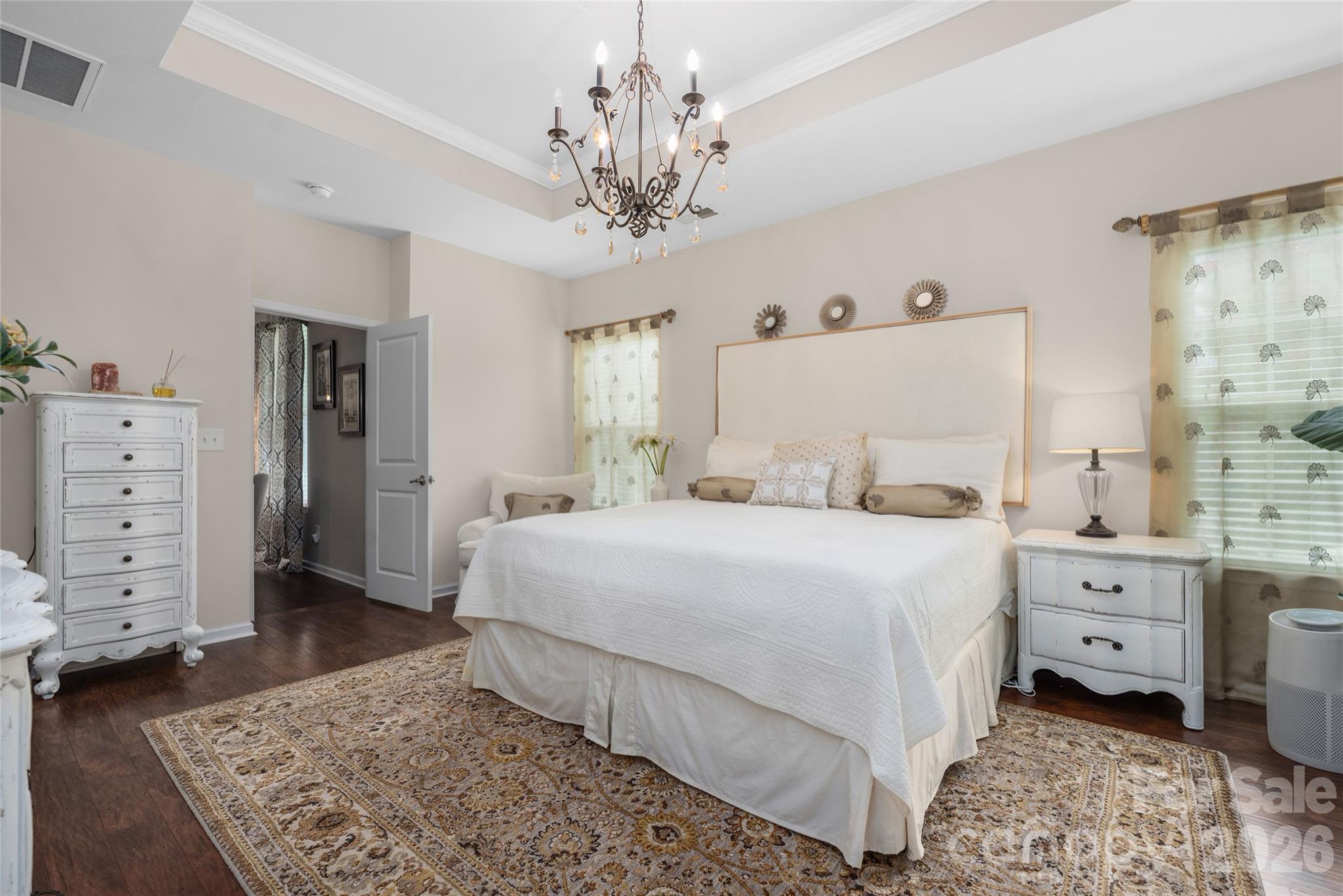 11426 Warfield Avenue Property Photo 14