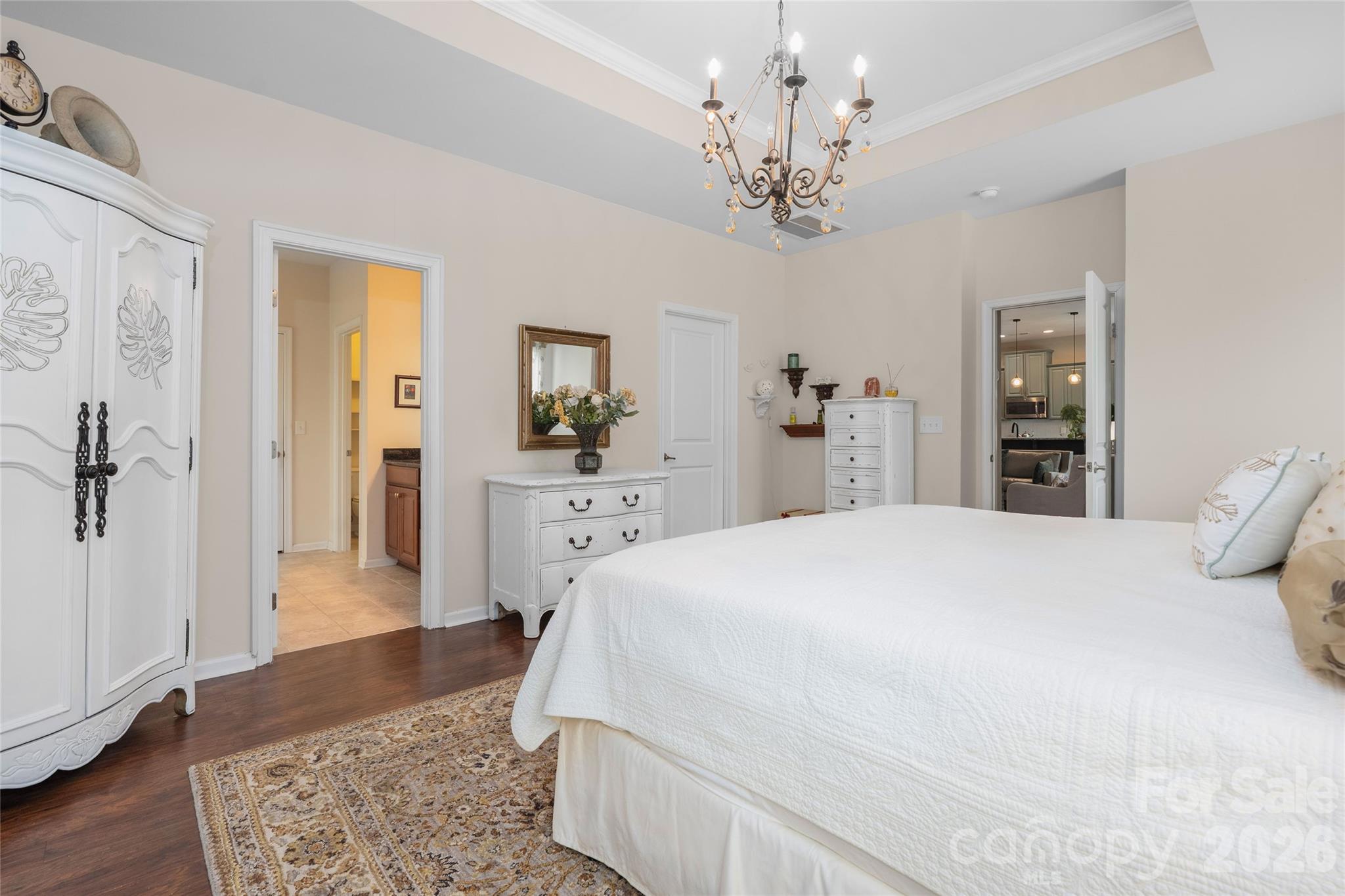 11426 Warfield Avenue Property Photo 15