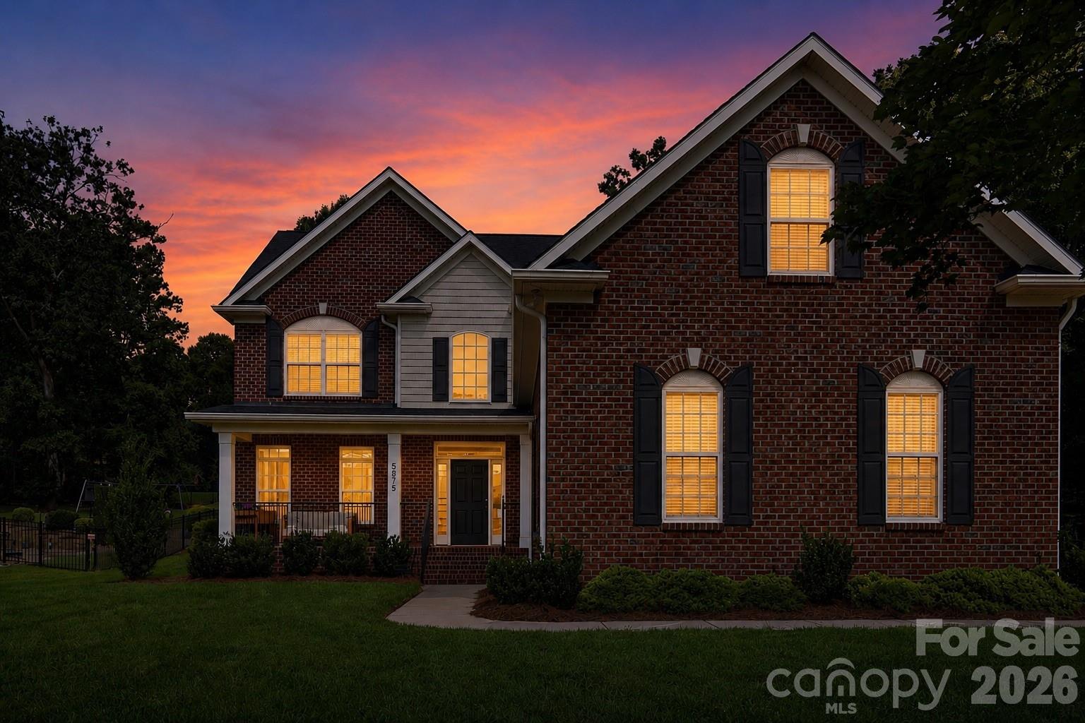 5875 Tipperary Drive Property Photo 1