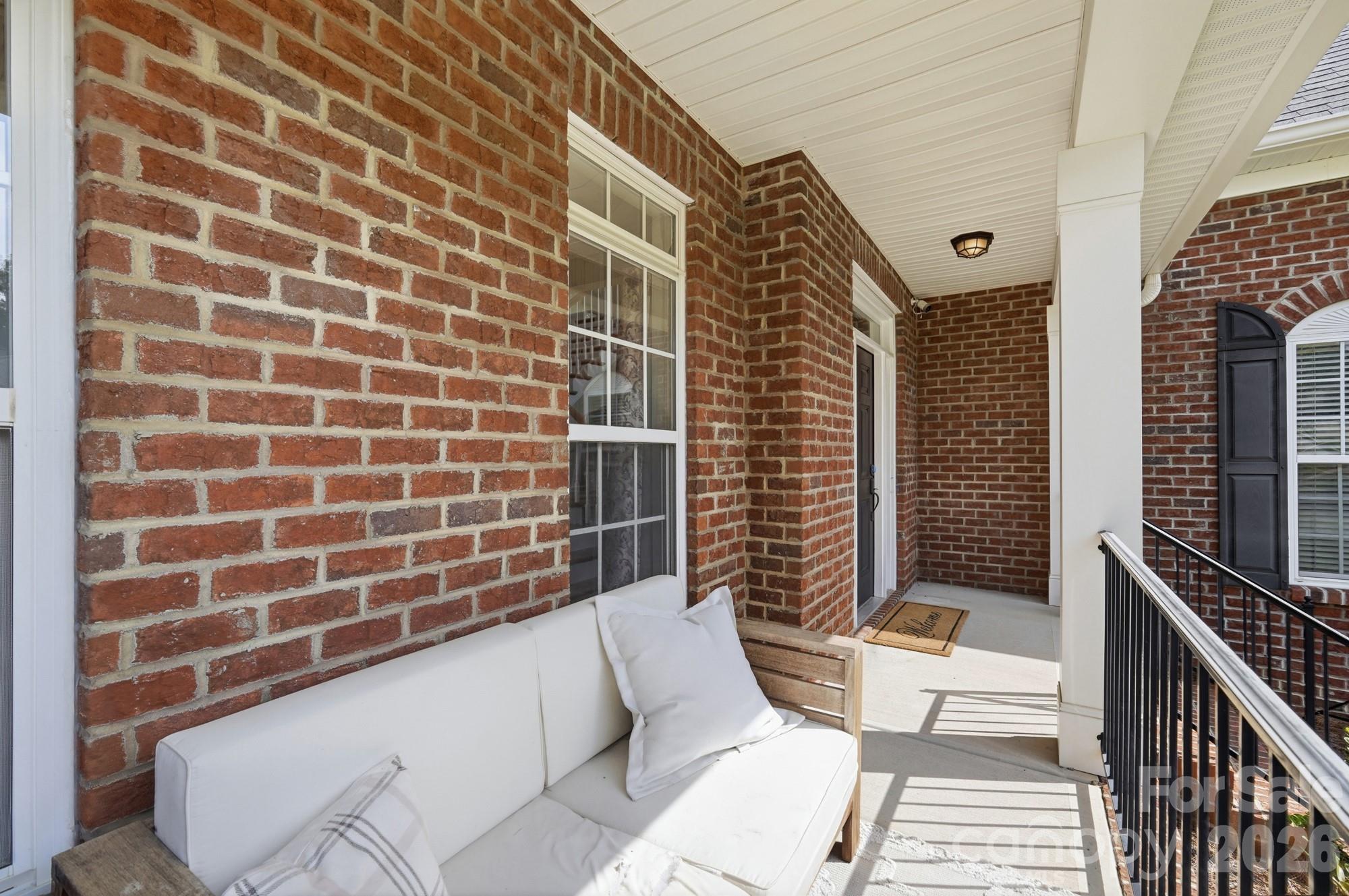 5875 Tipperary Drive Property Photo 4