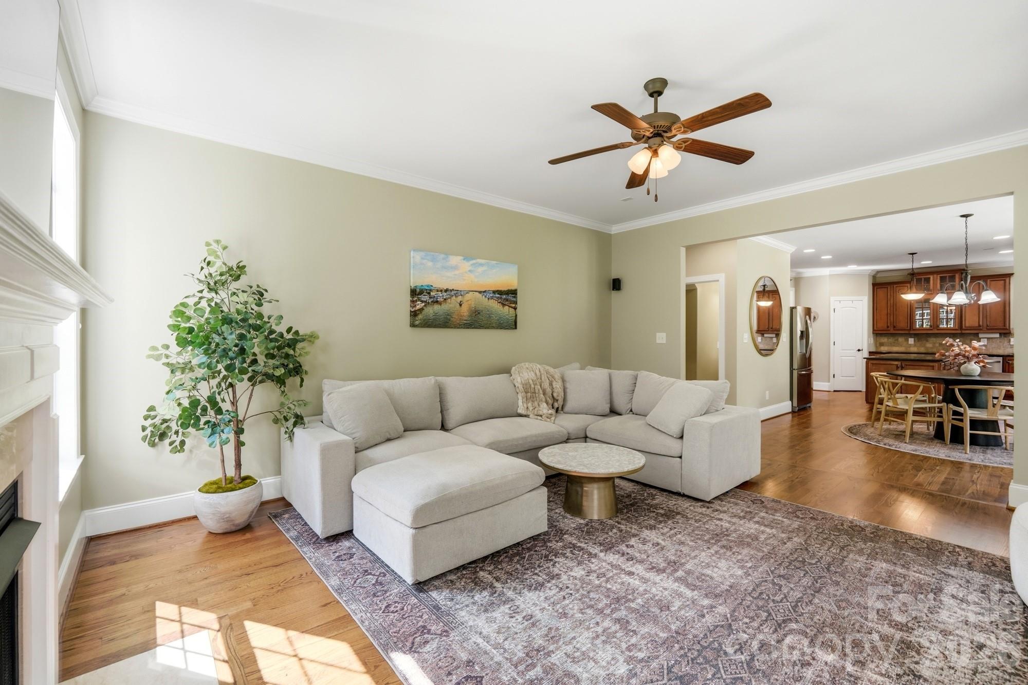 5875 Tipperary Drive Property Photo 11